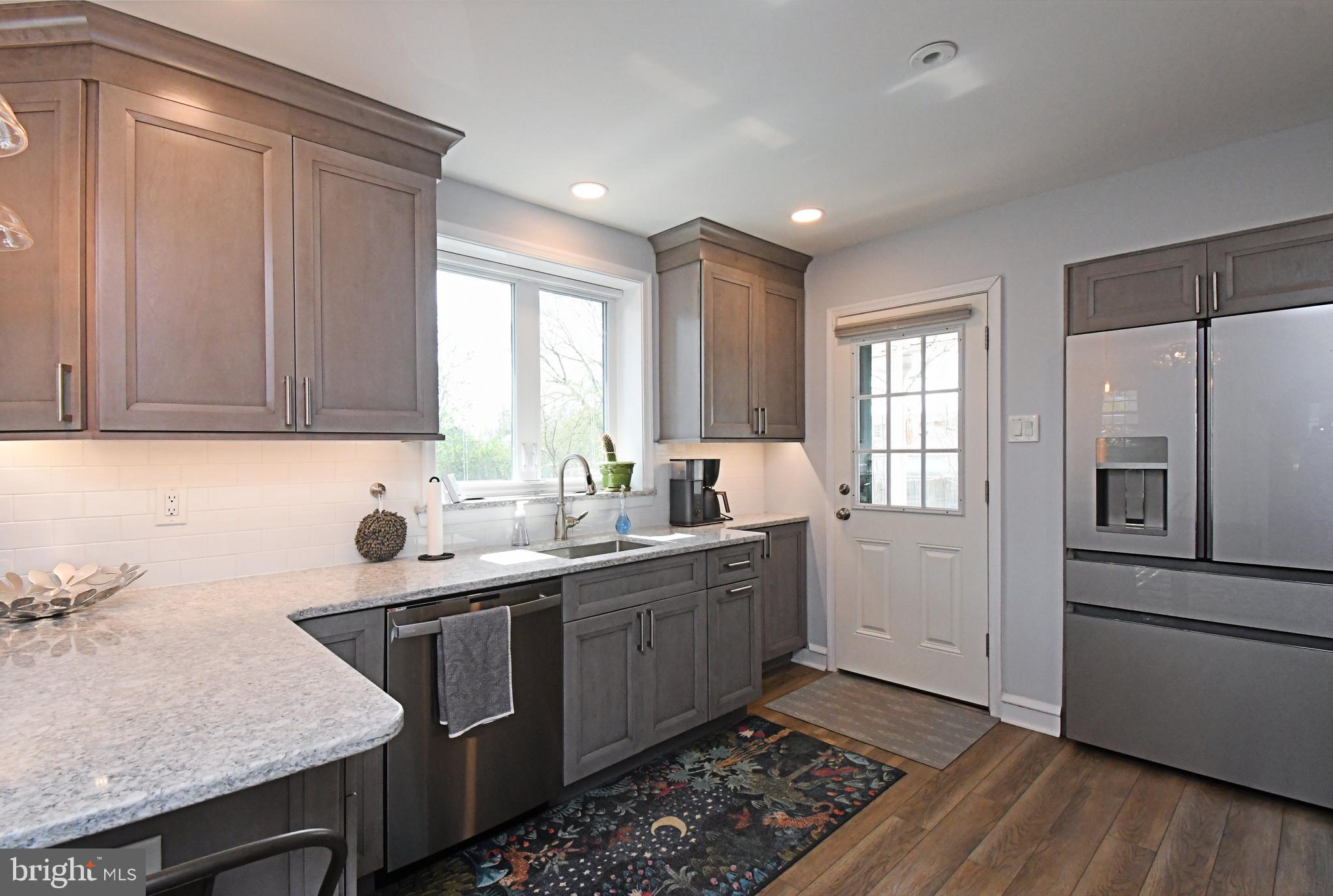 COLESTON - Residential