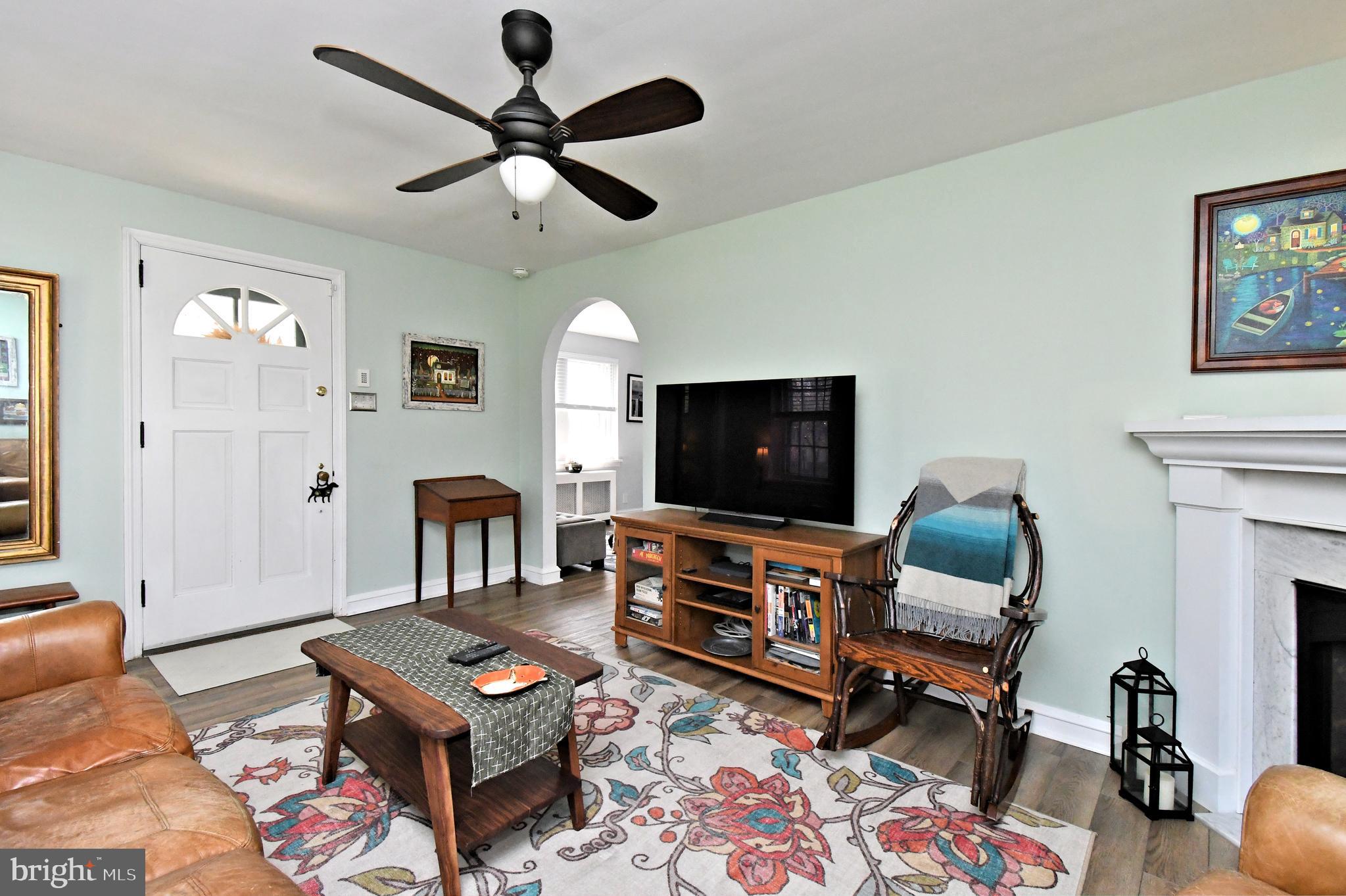 16 W HARTRANFT BOULEVARD