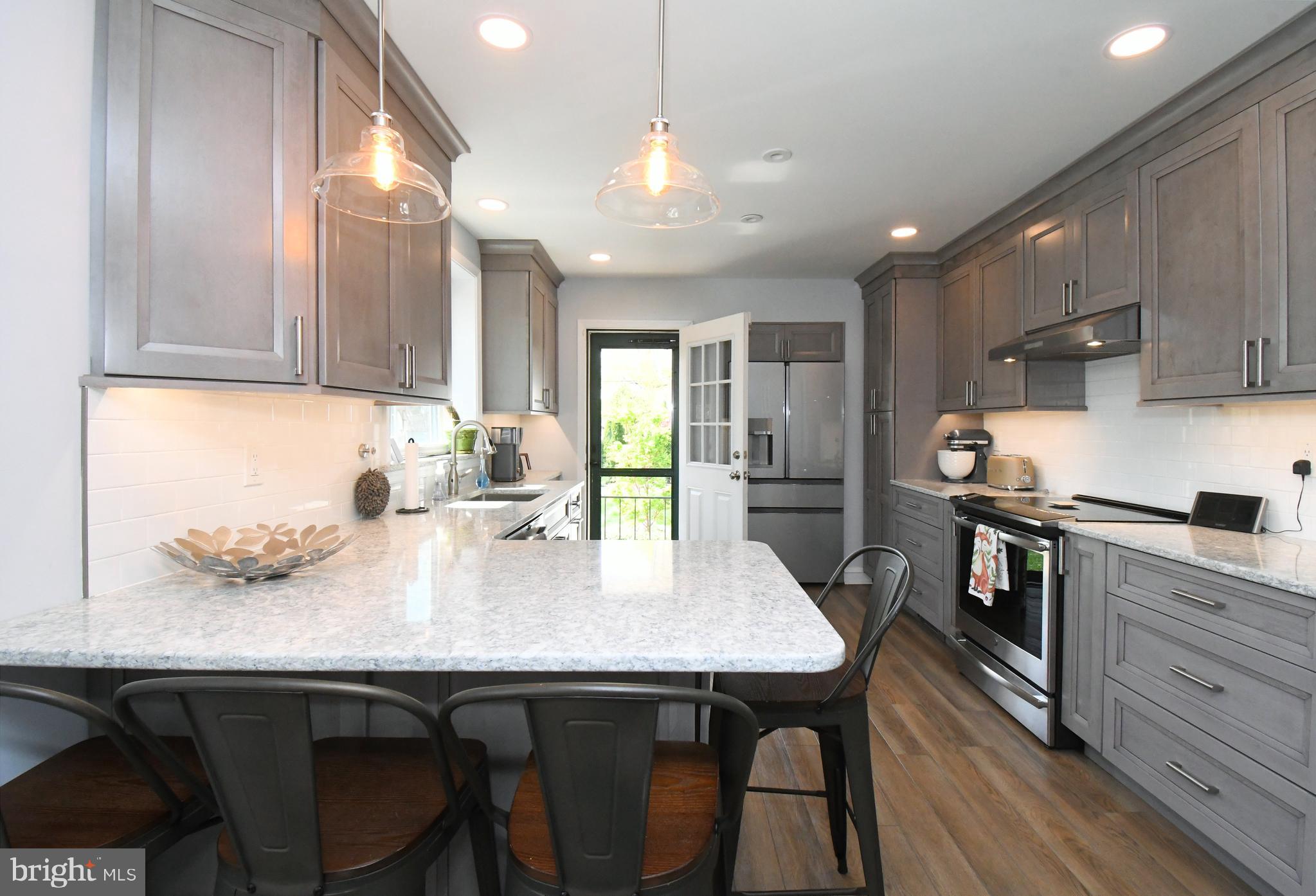 COLESTON - Residential