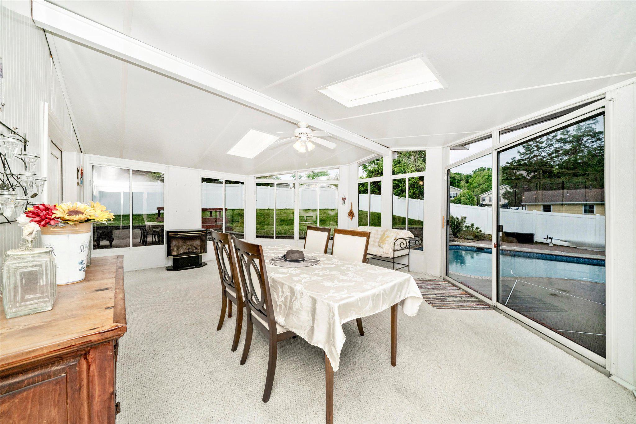 HARWOOD PARK - Residential