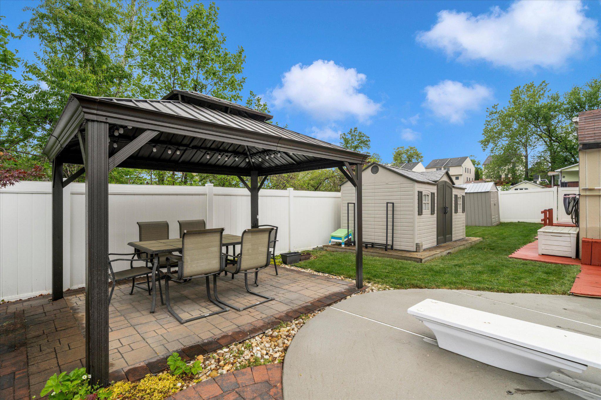 HARWOOD PARK - Residential