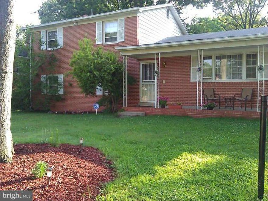 Beautiful raised brick rambler in a great neighborhood with 3 finished levels! Ceramic floors in foyer & kitchen. Hardwood floors on main & upper levels. Main level bedroom & bath for in-law suite & 3 additional spacious bedrooms & 2 baths on upper level. Nice front porch, Carport & Large back yard.**$5000. towards buyers cc with full price ratified offer by 4/31/14.