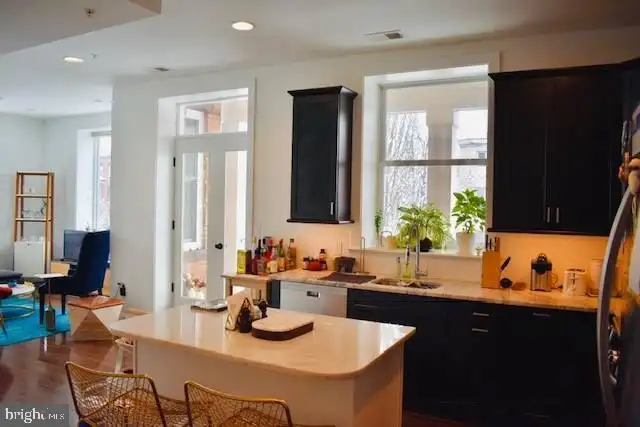 1249 NW Kenyon Street NW Unit 3, Washington, DC 20010