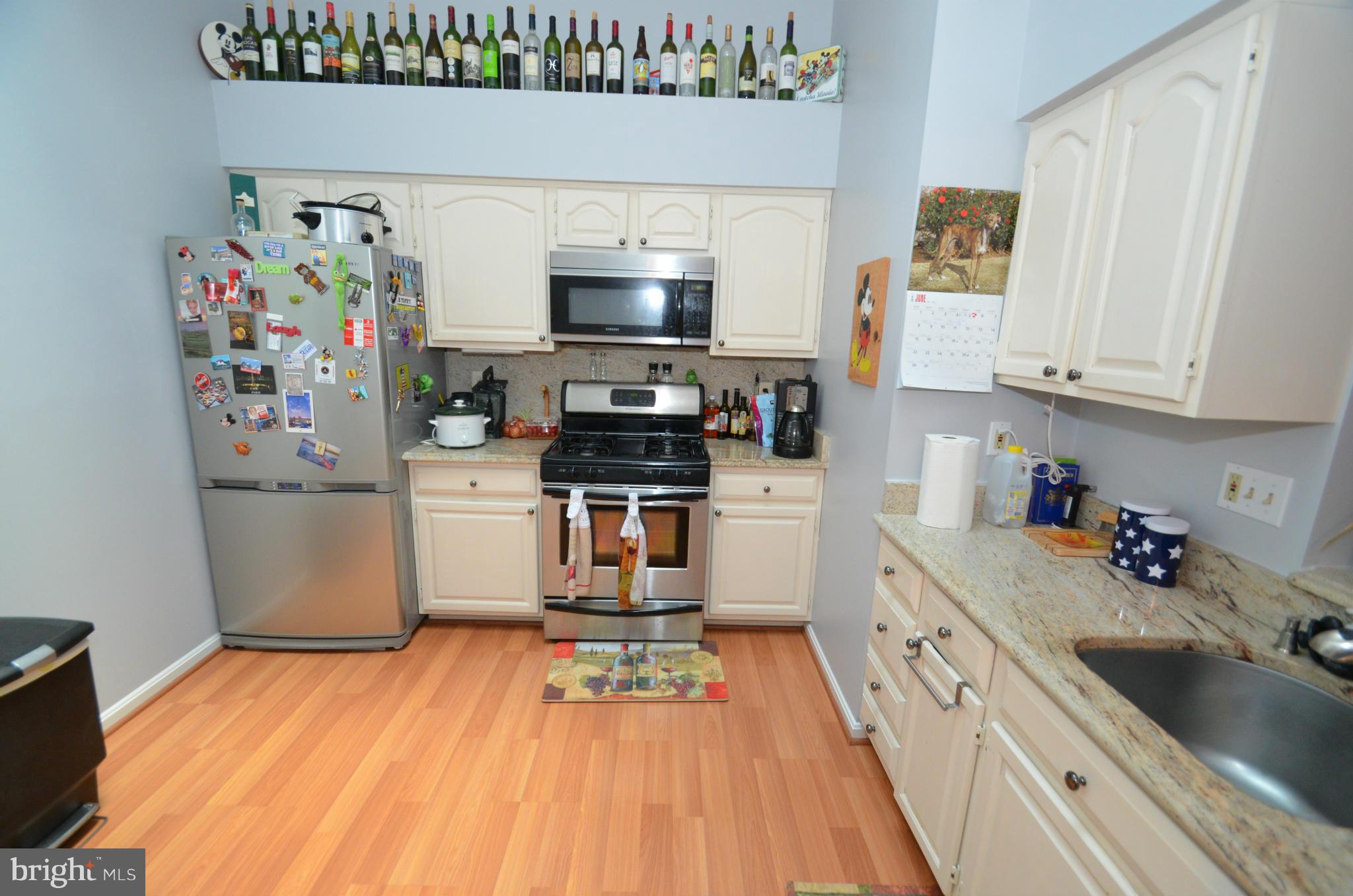 STRATFORD PLACE AT KINGS - Residential Lease