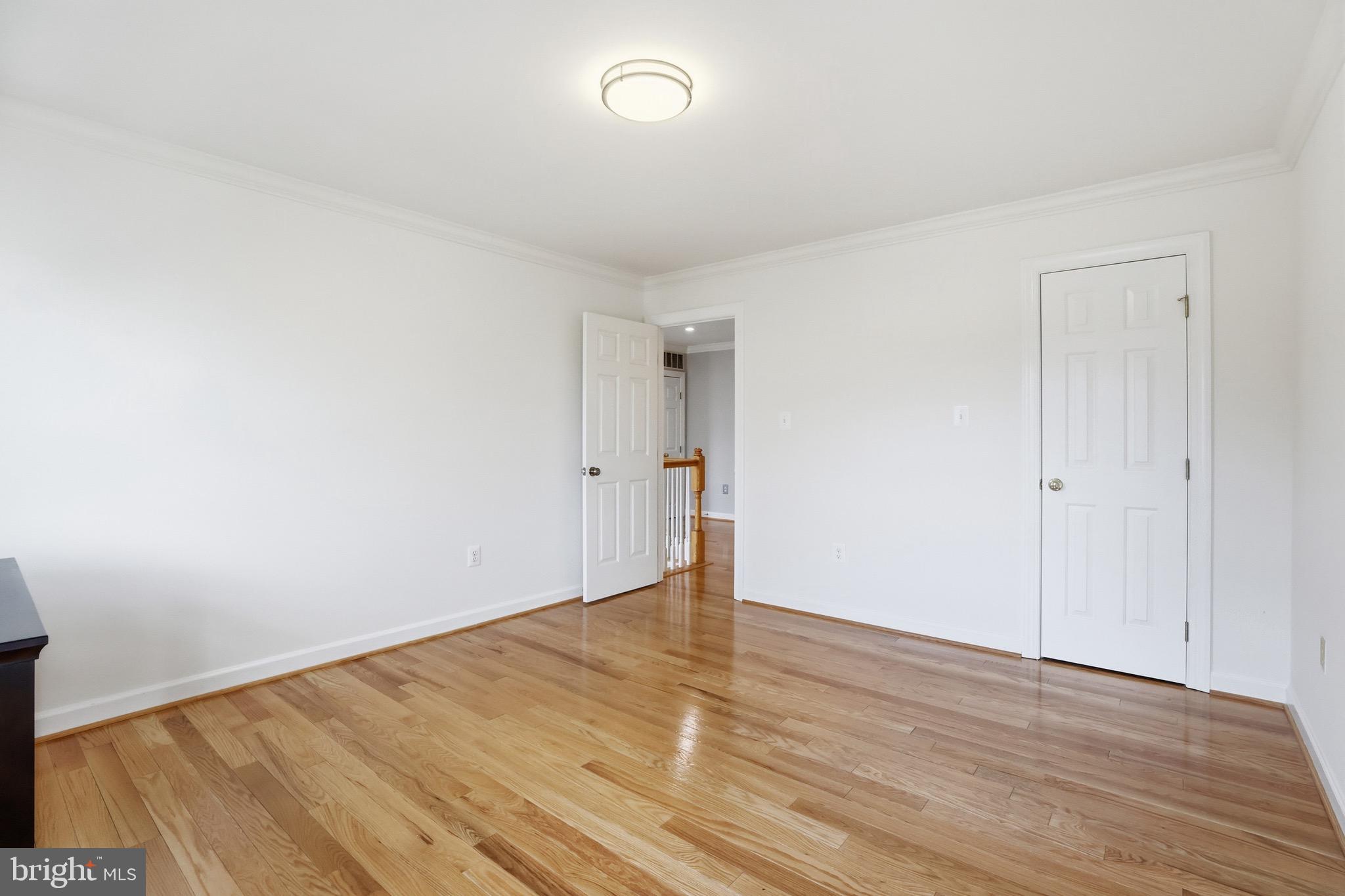 PINEY GLEN VILLAGE - Residential