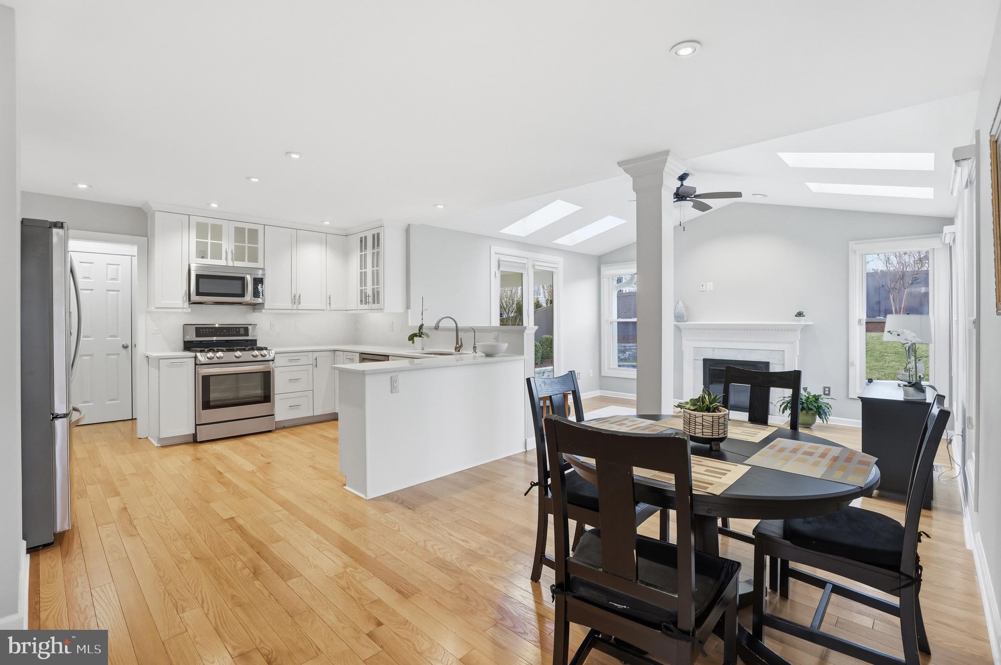 PINEY GLEN VILLAGE - Residential