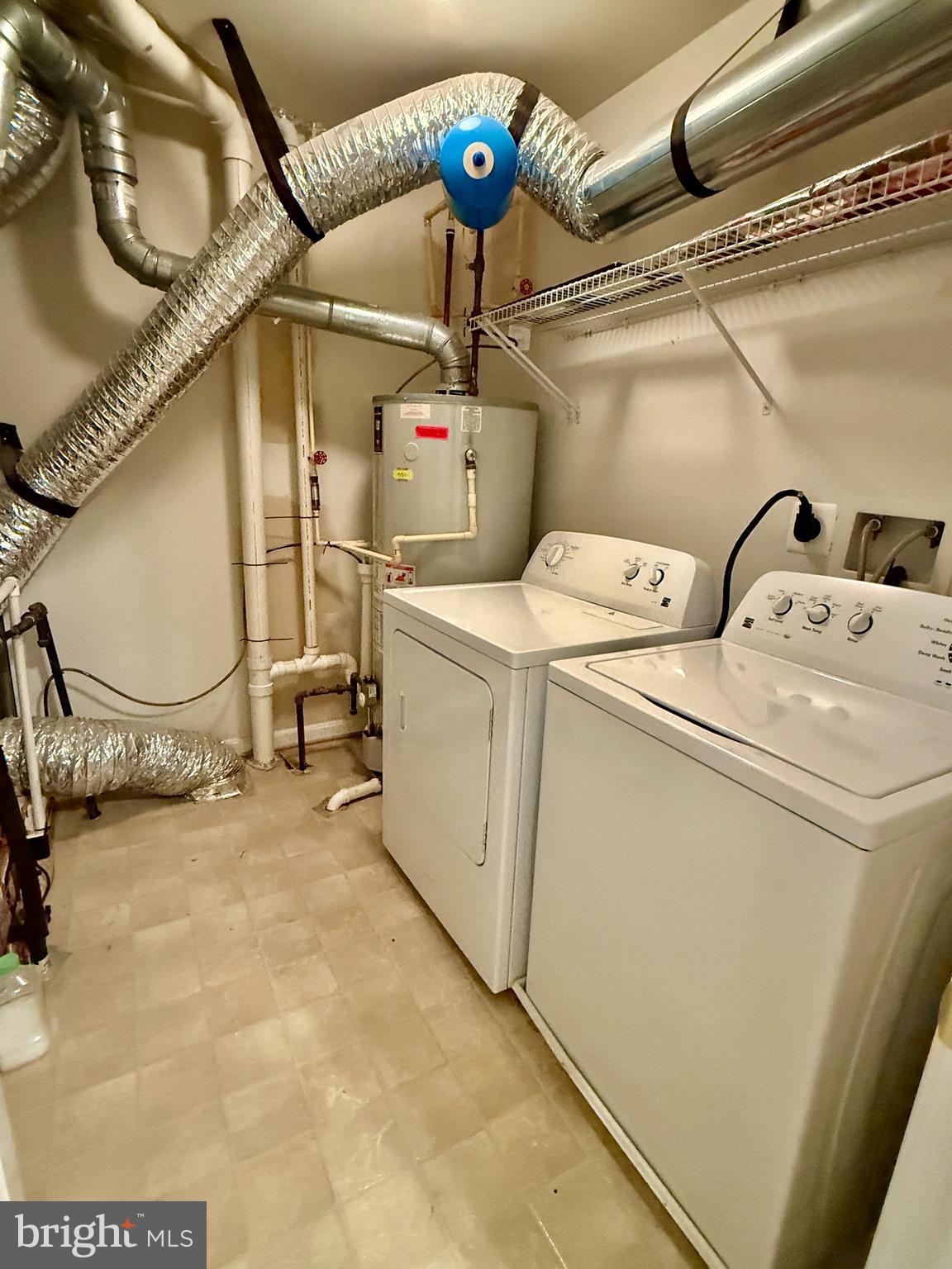 TASKERS CHANCE - Residential Lease