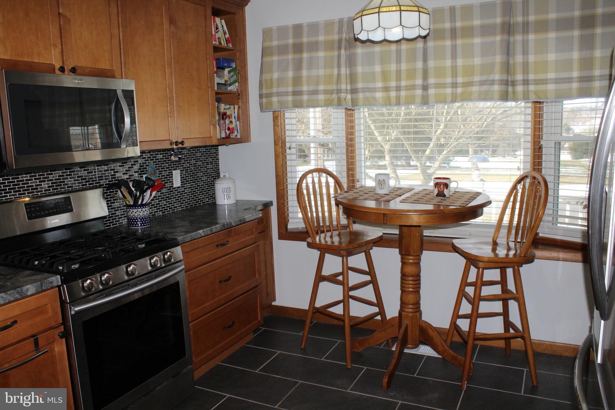 LAKE HERITAGE - Residential