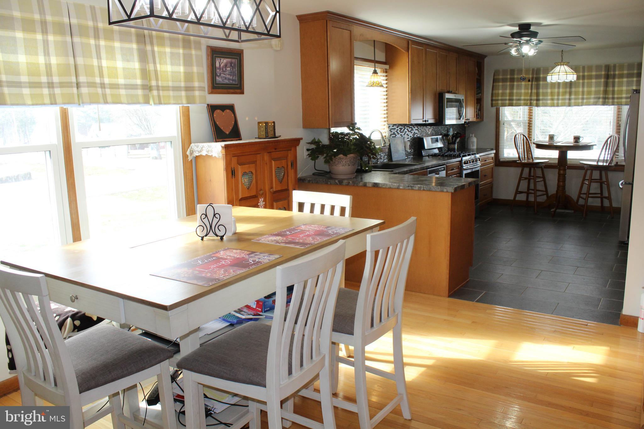 LAKE HERITAGE - Residential