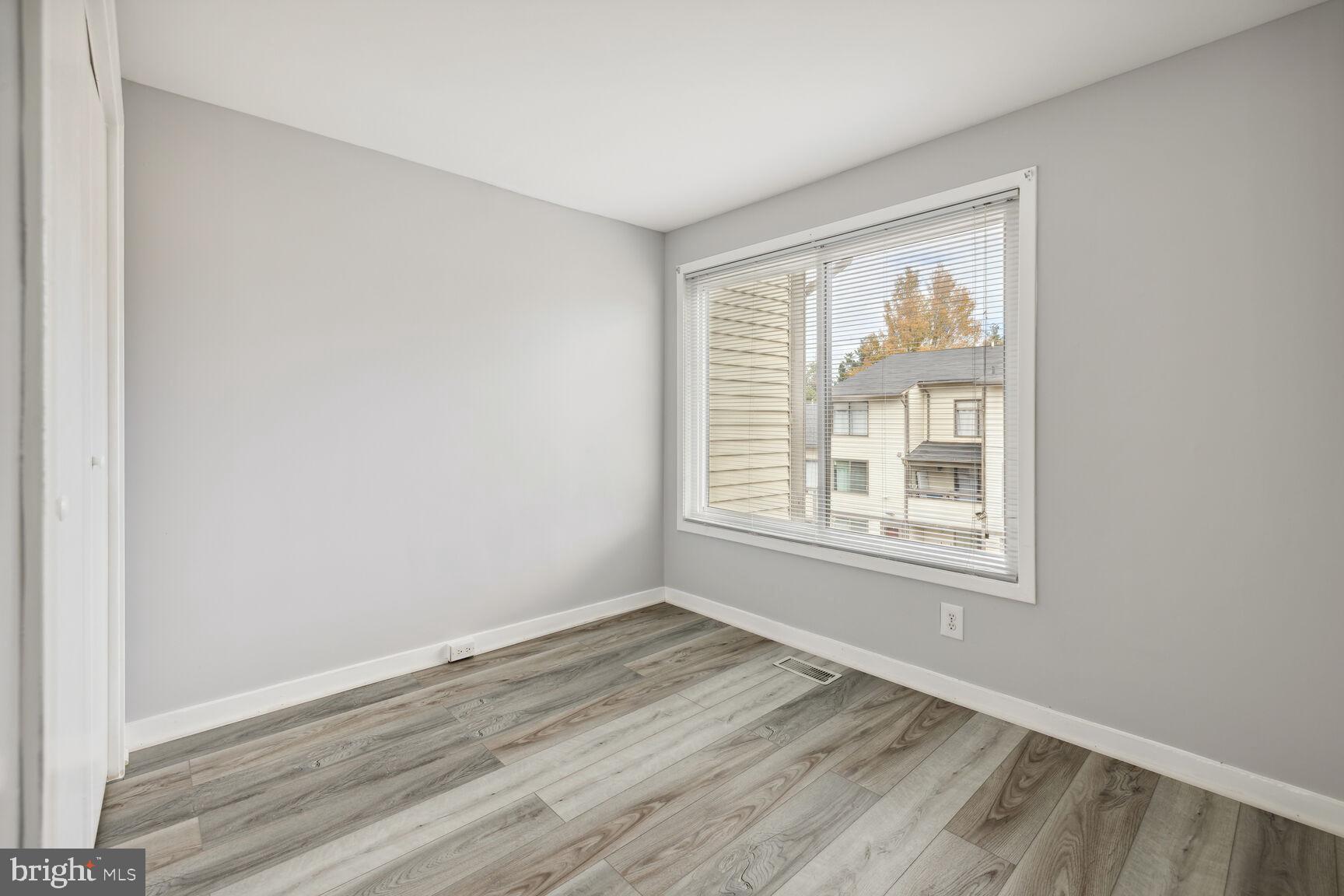 WALKERS RIDGE - Residential Lease