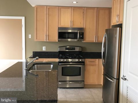 820 N POLLARD STREET 809 ARLINGTON VA 22203