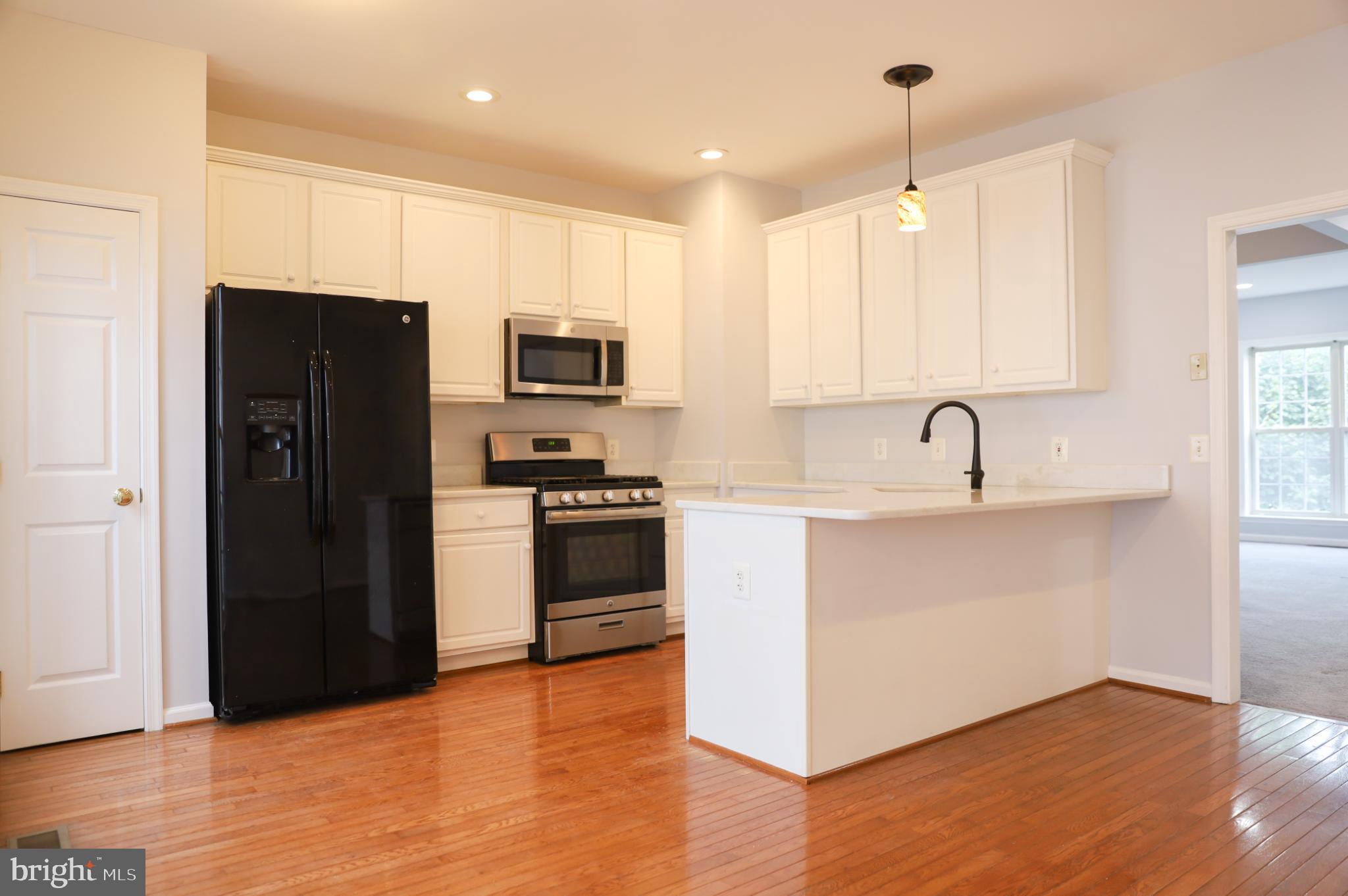 OVERLOOK - Residential Lease