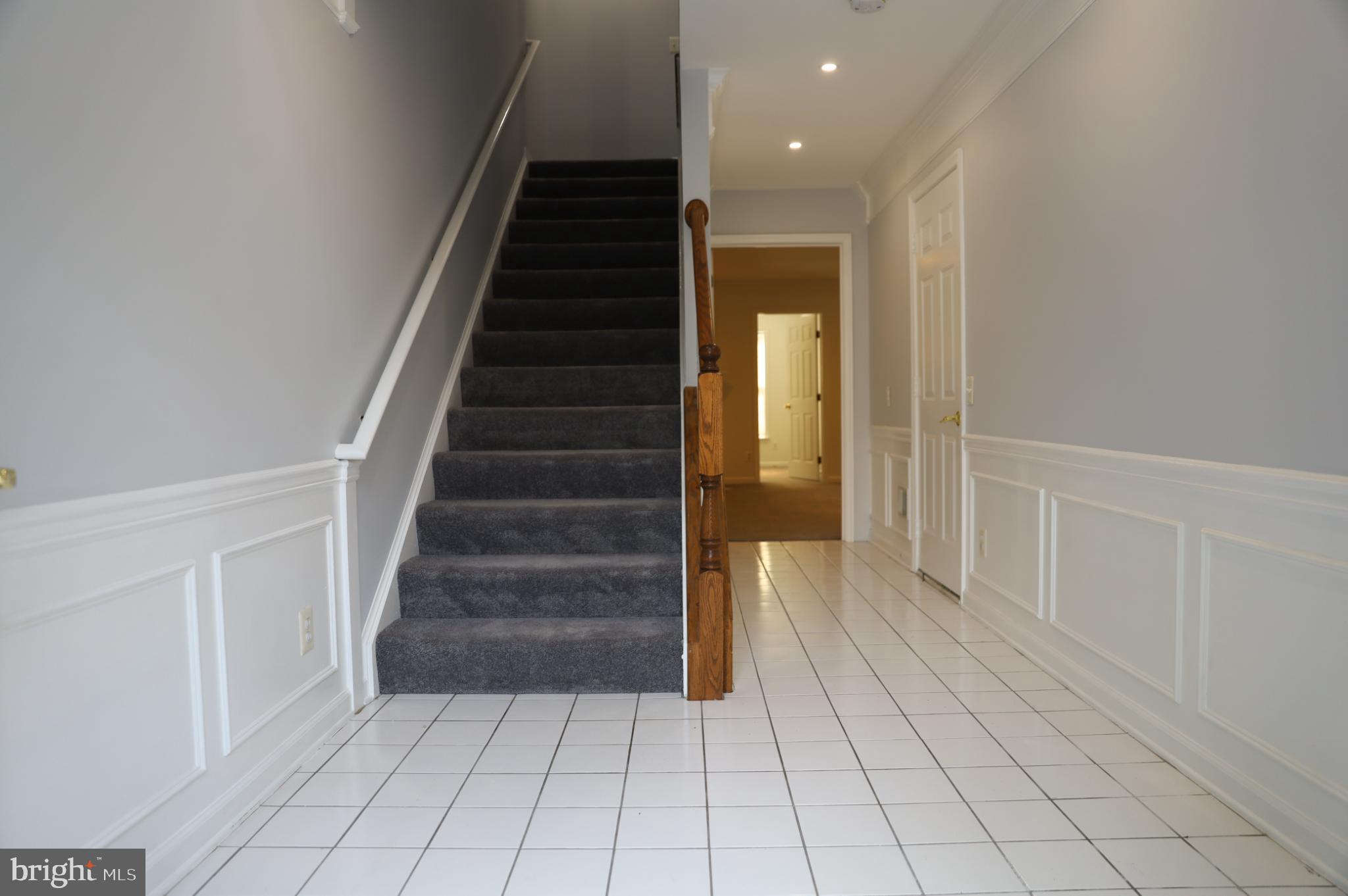 OVERLOOK - Residential Lease