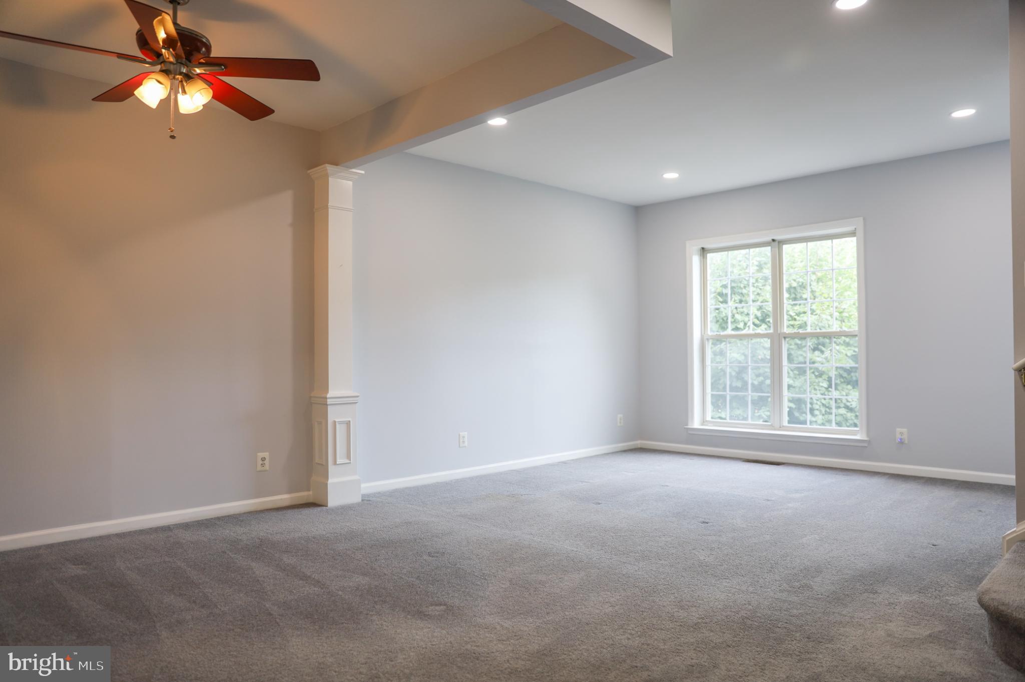 OVERLOOK - Residential Lease