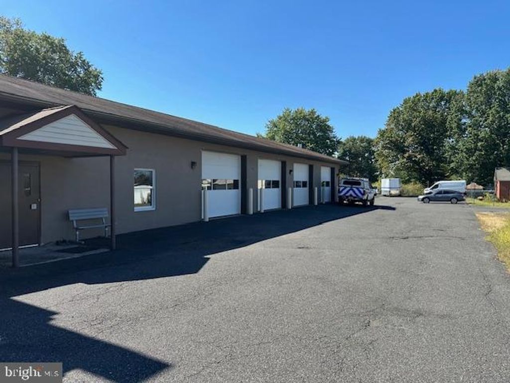 Photo of 223 W Reliance Road, TELFORD, PA 18969 (MLS # PAMC2155504)