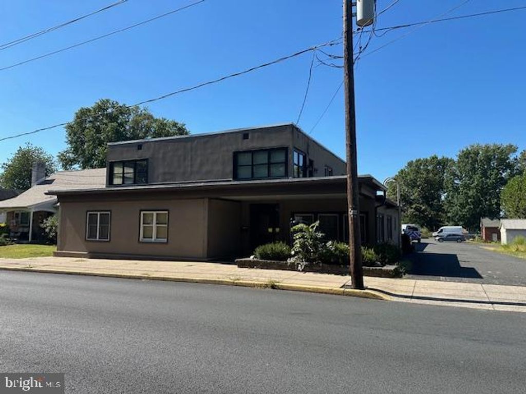Photo of 223 W Reliance Road, TELFORD, PA 18969 (MLS # PAMC2155504)