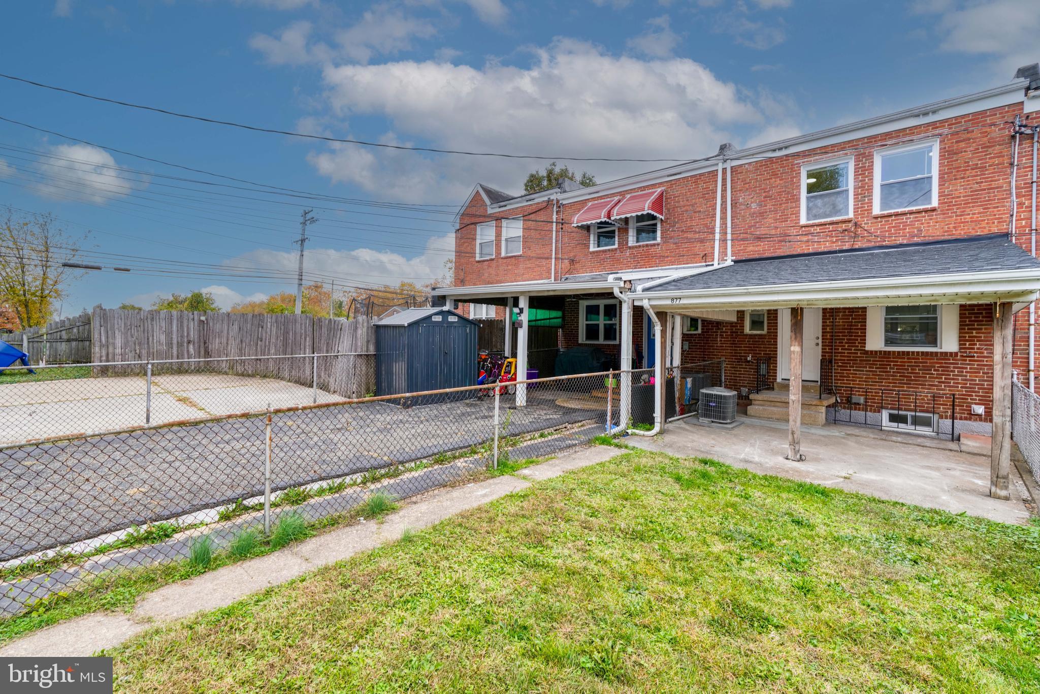 GRAY MANOR HOMES - Residential