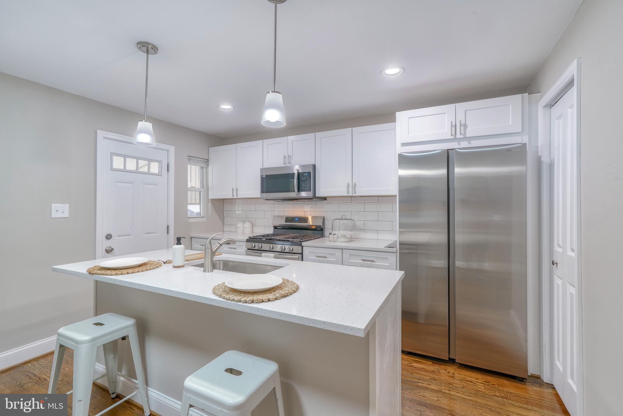 GRAY MANOR HOMES - Residential