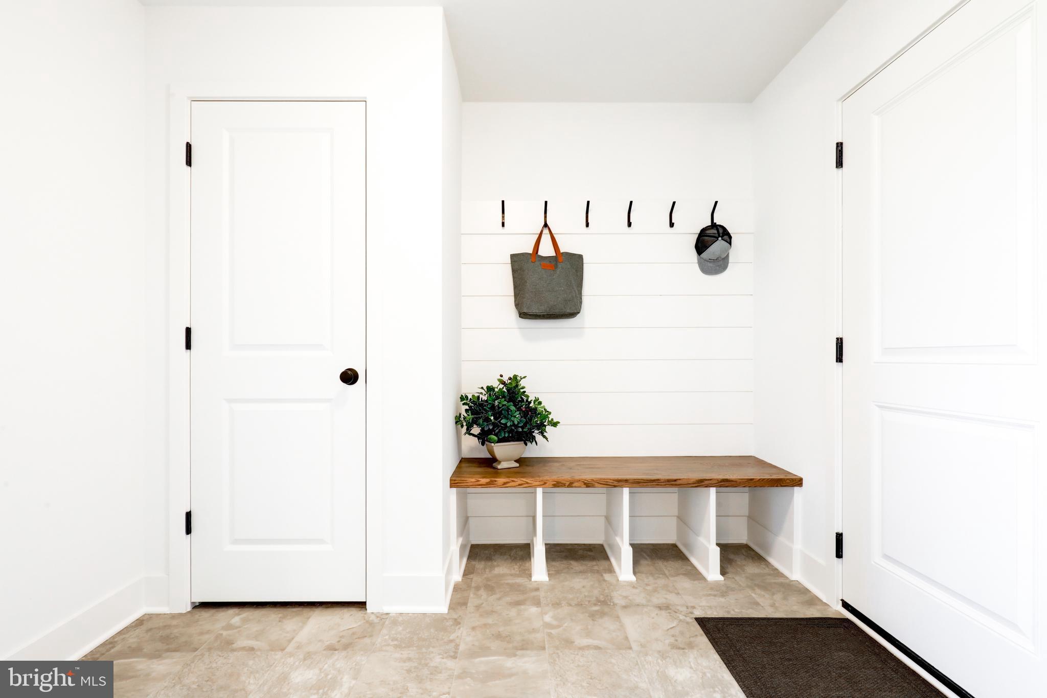 BRIDLE PATH - Residential