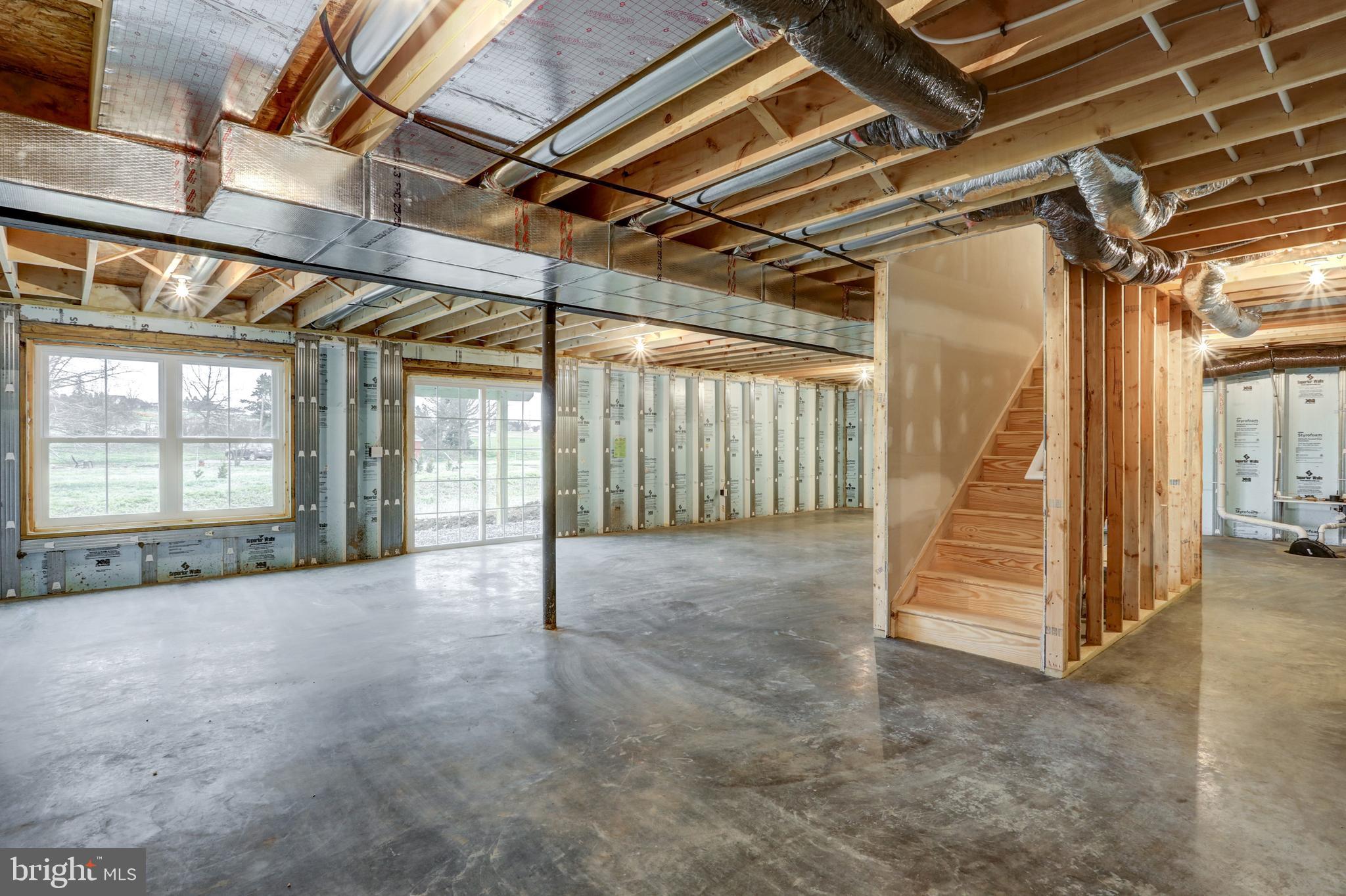 BRIDLE PATH - Residential