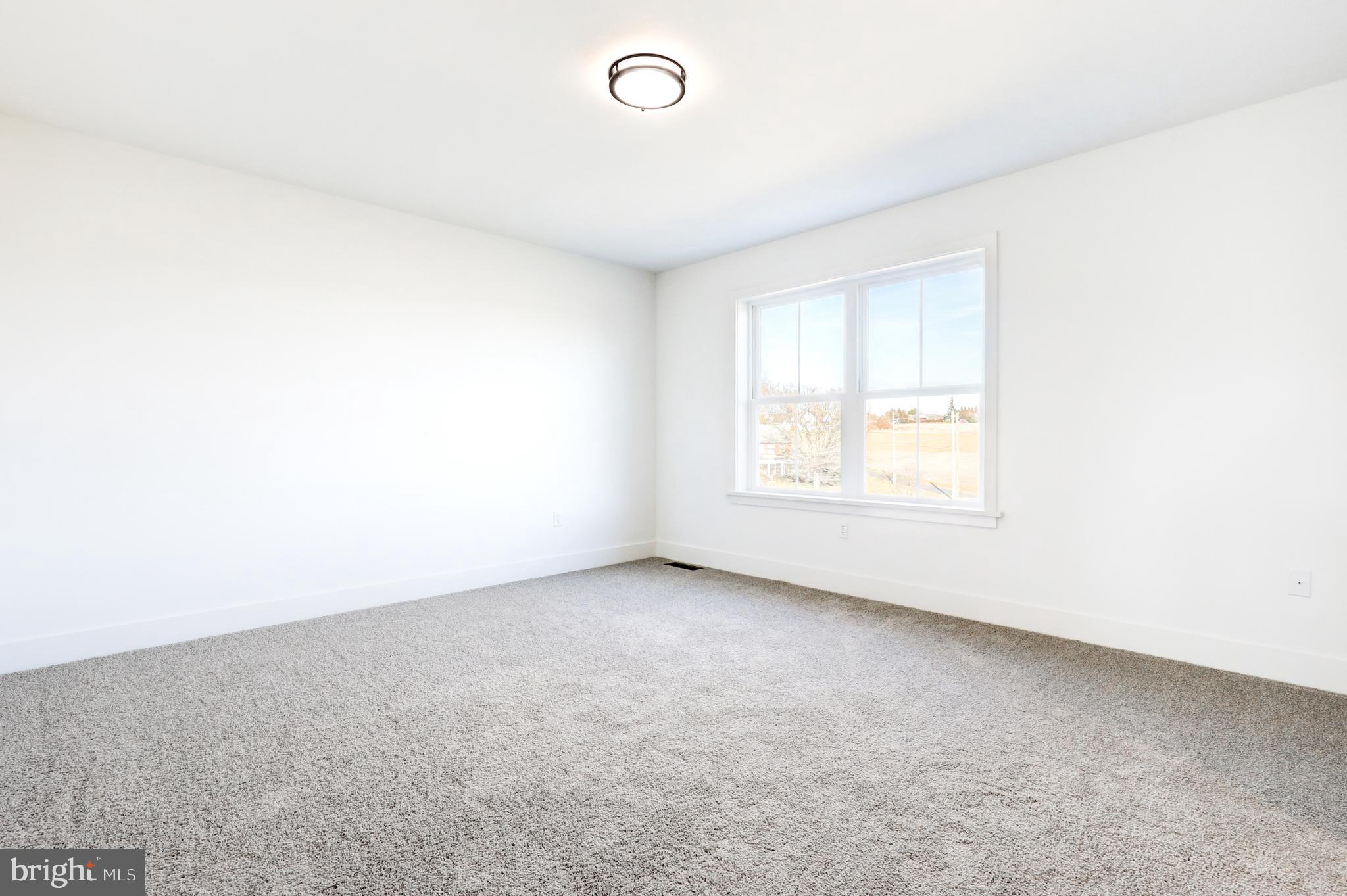 BRIDLE PATH - Residential