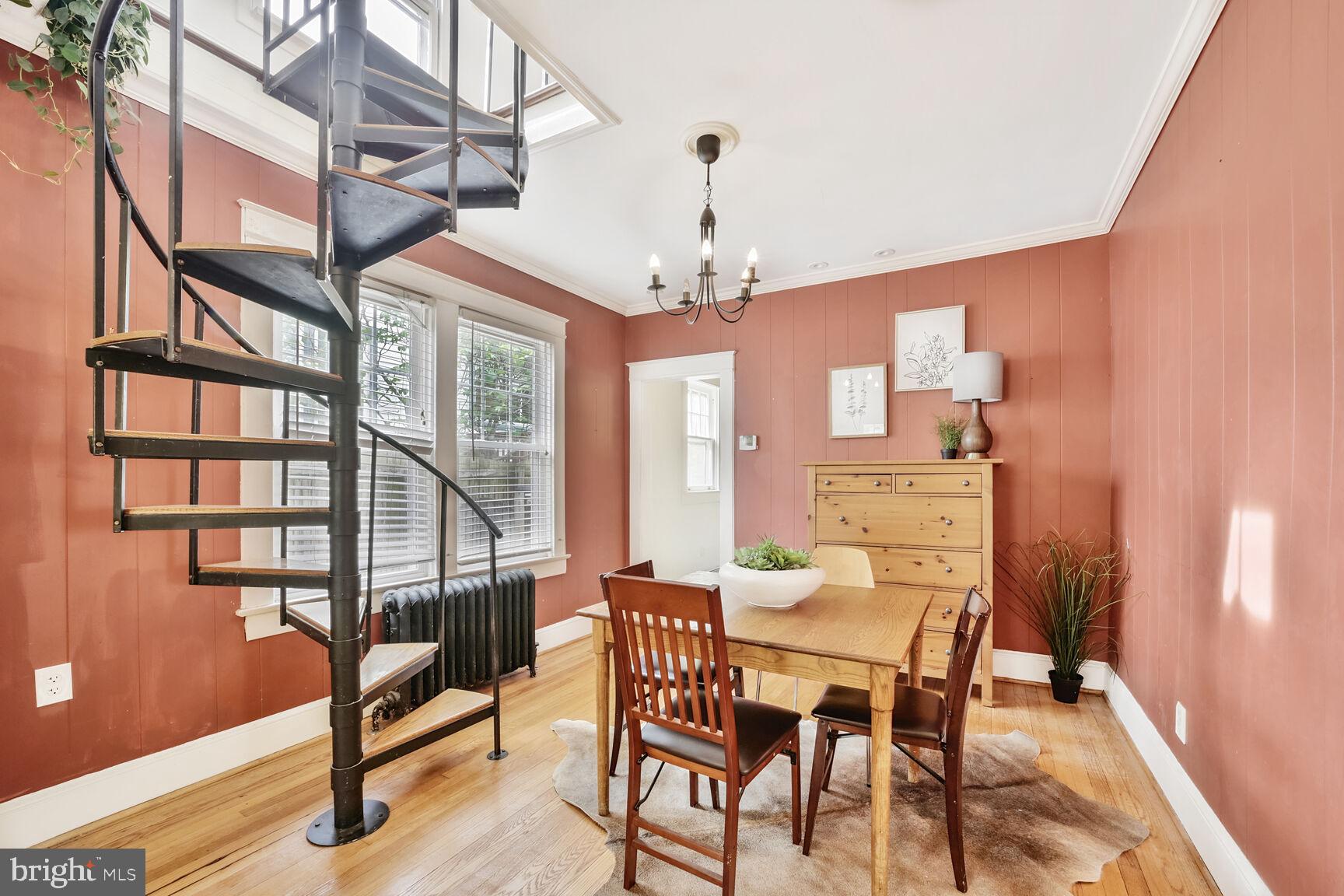 ELLAVILLE - Residential