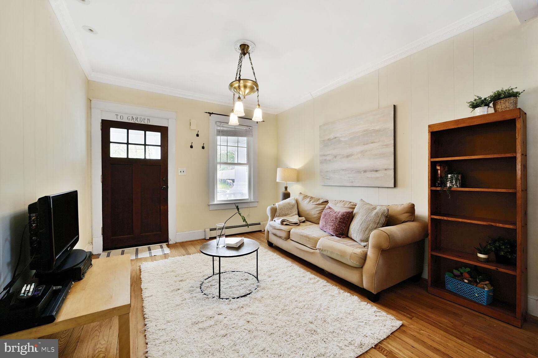 ELLAVILLE - Residential