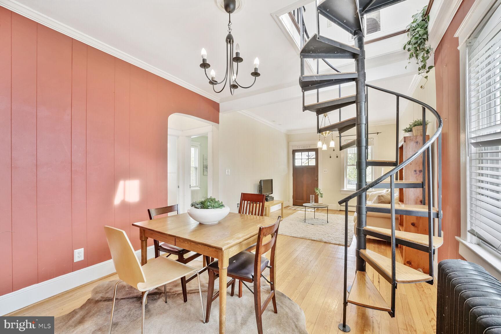 ELLAVILLE - Residential