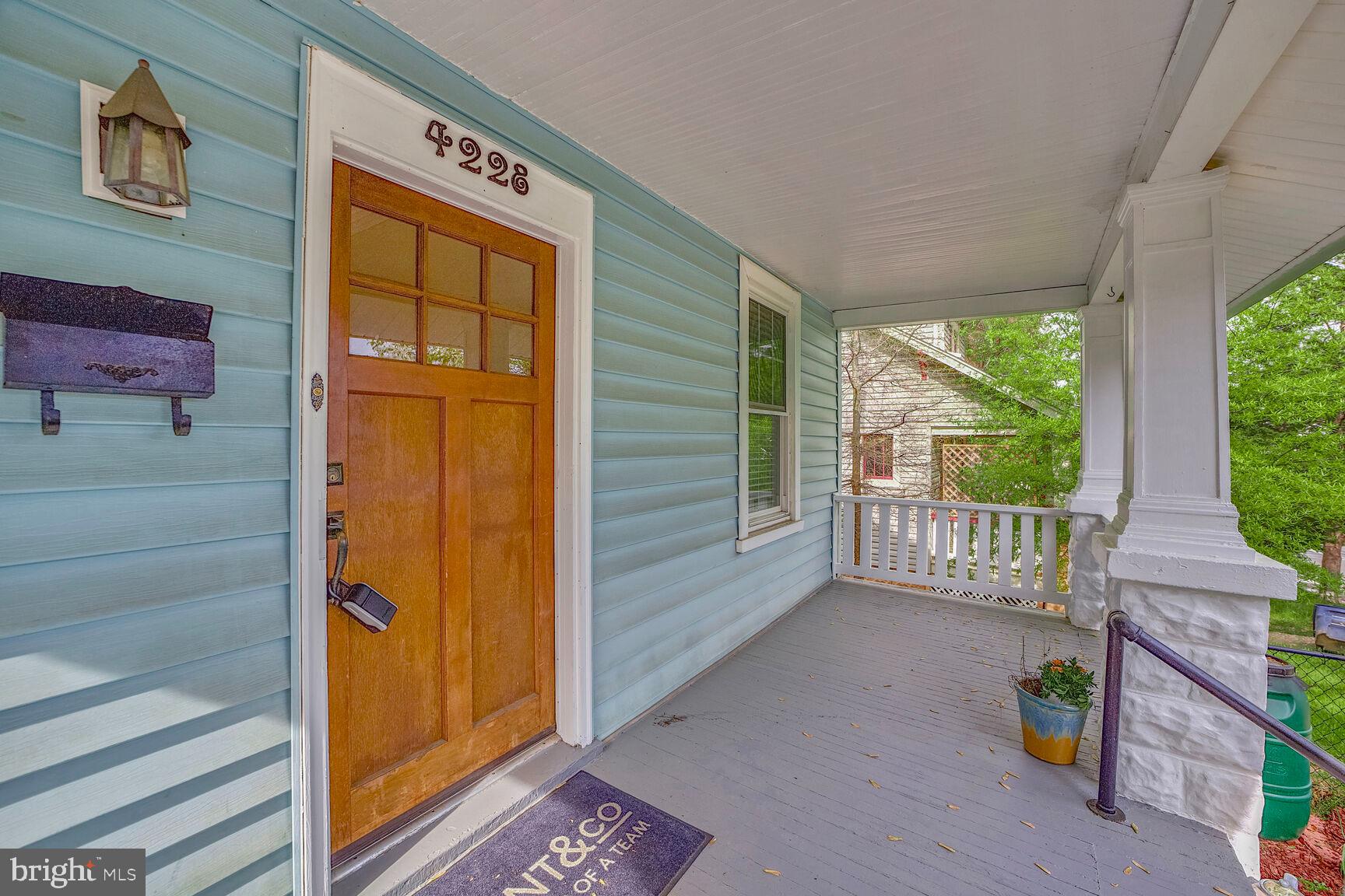 ELLAVILLE - Residential