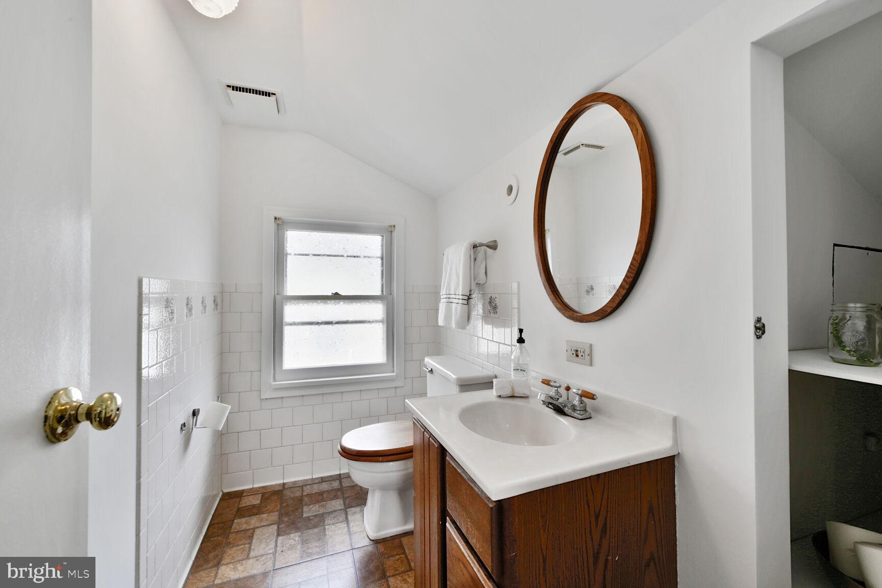 ELLAVILLE - Residential