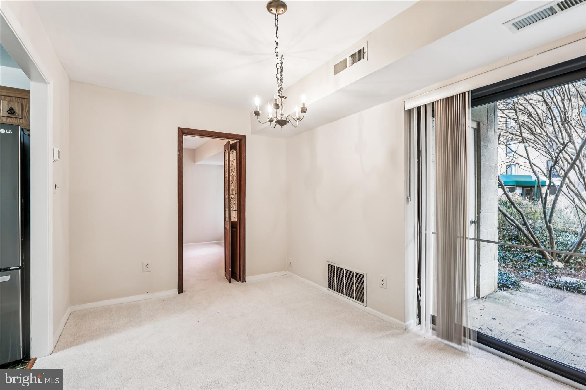 LAFAYETTE PARK CONDOMINIUM - Residential