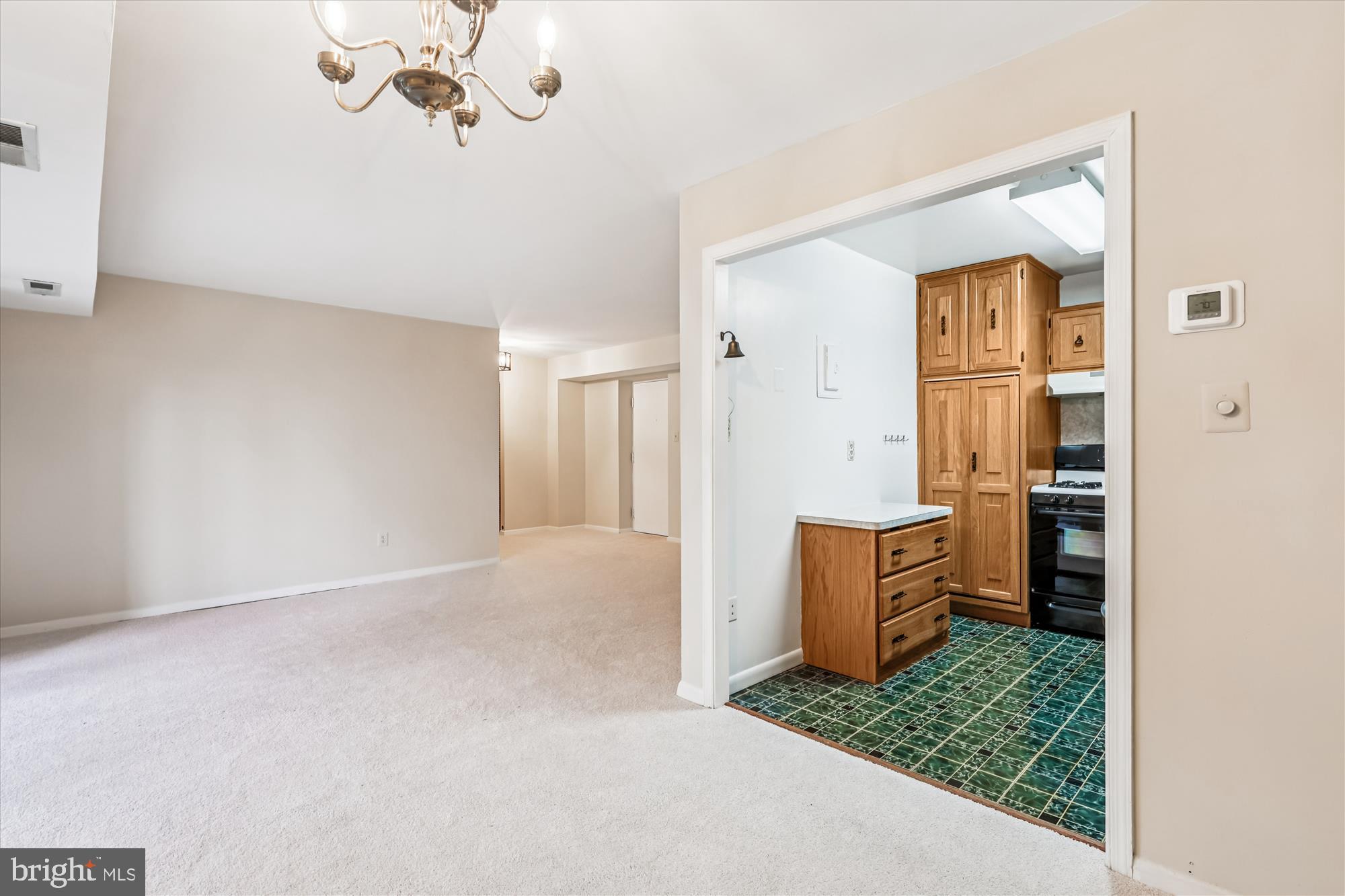 LAFAYETTE PARK CONDOMINIUM - Residential