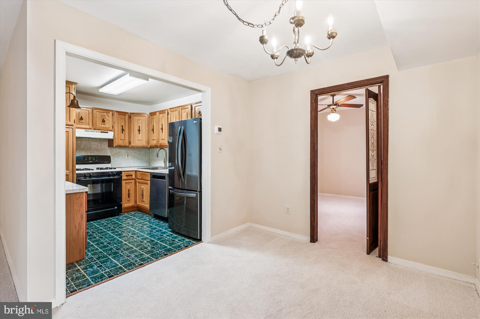 LAFAYETTE PARK CONDOMINIUM - Residential