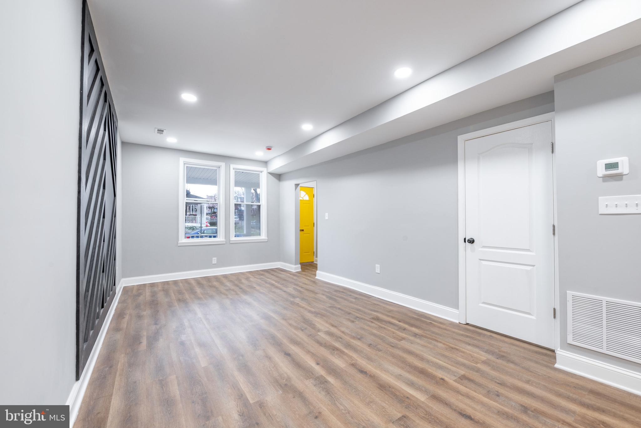 WINCHESTER - Residential