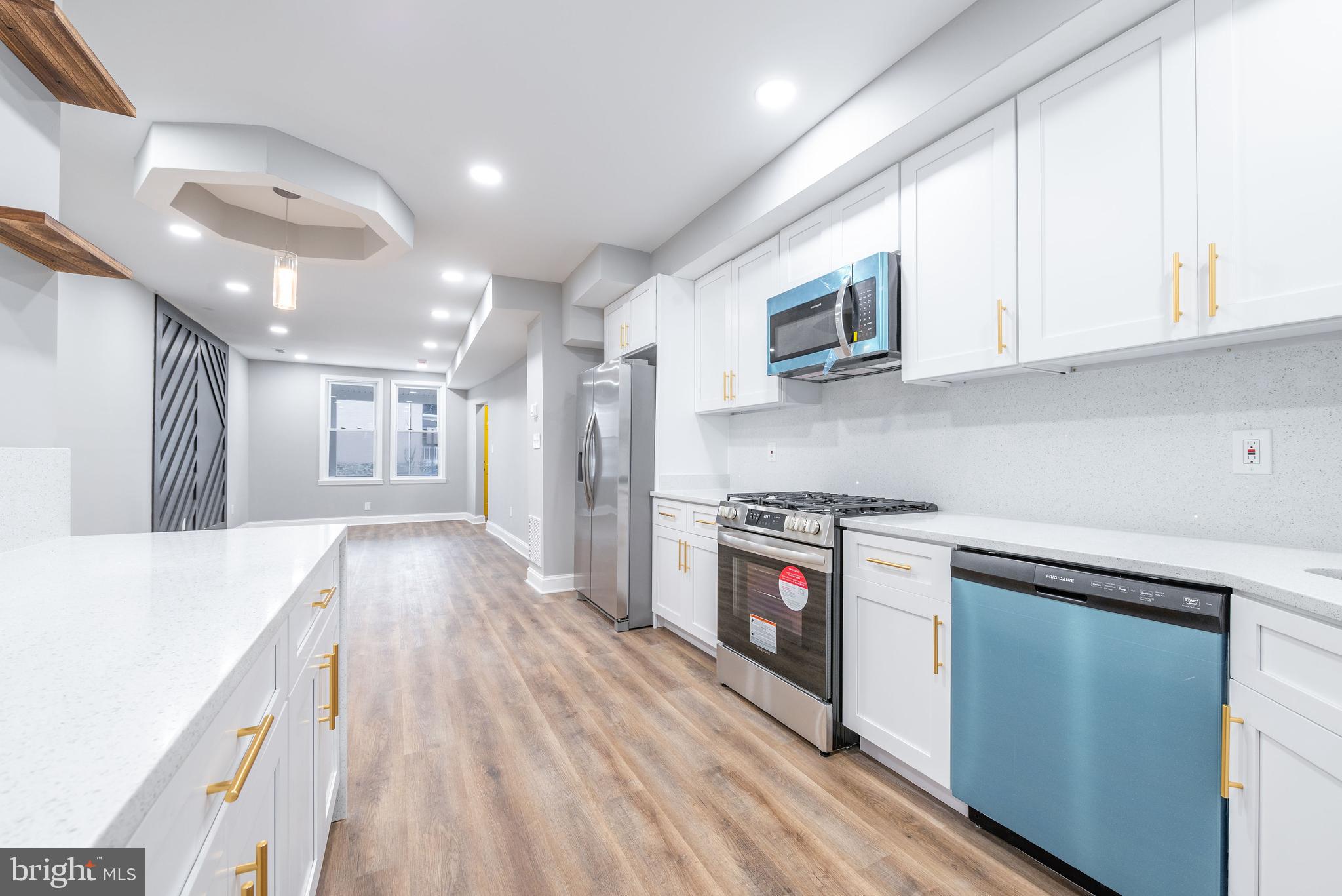 WINCHESTER - Residential