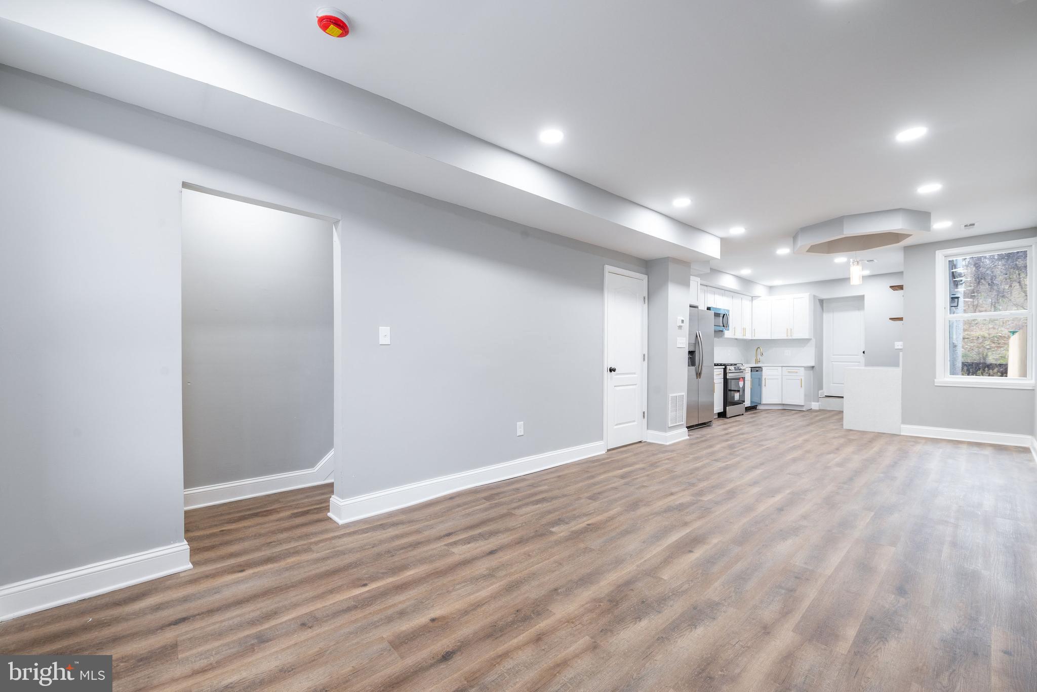 WINCHESTER - Residential