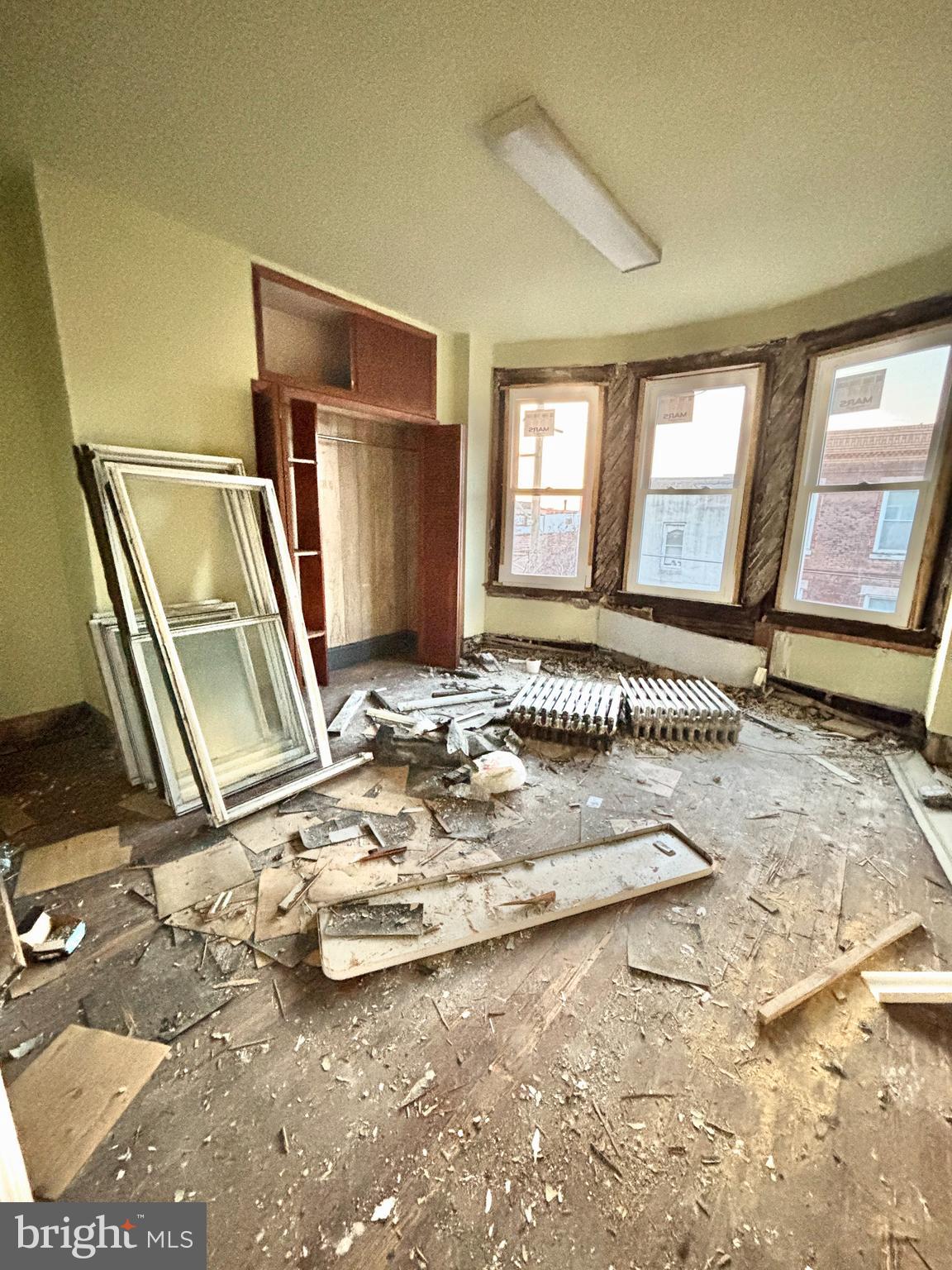 PASSYUNK SQUARE - Residential