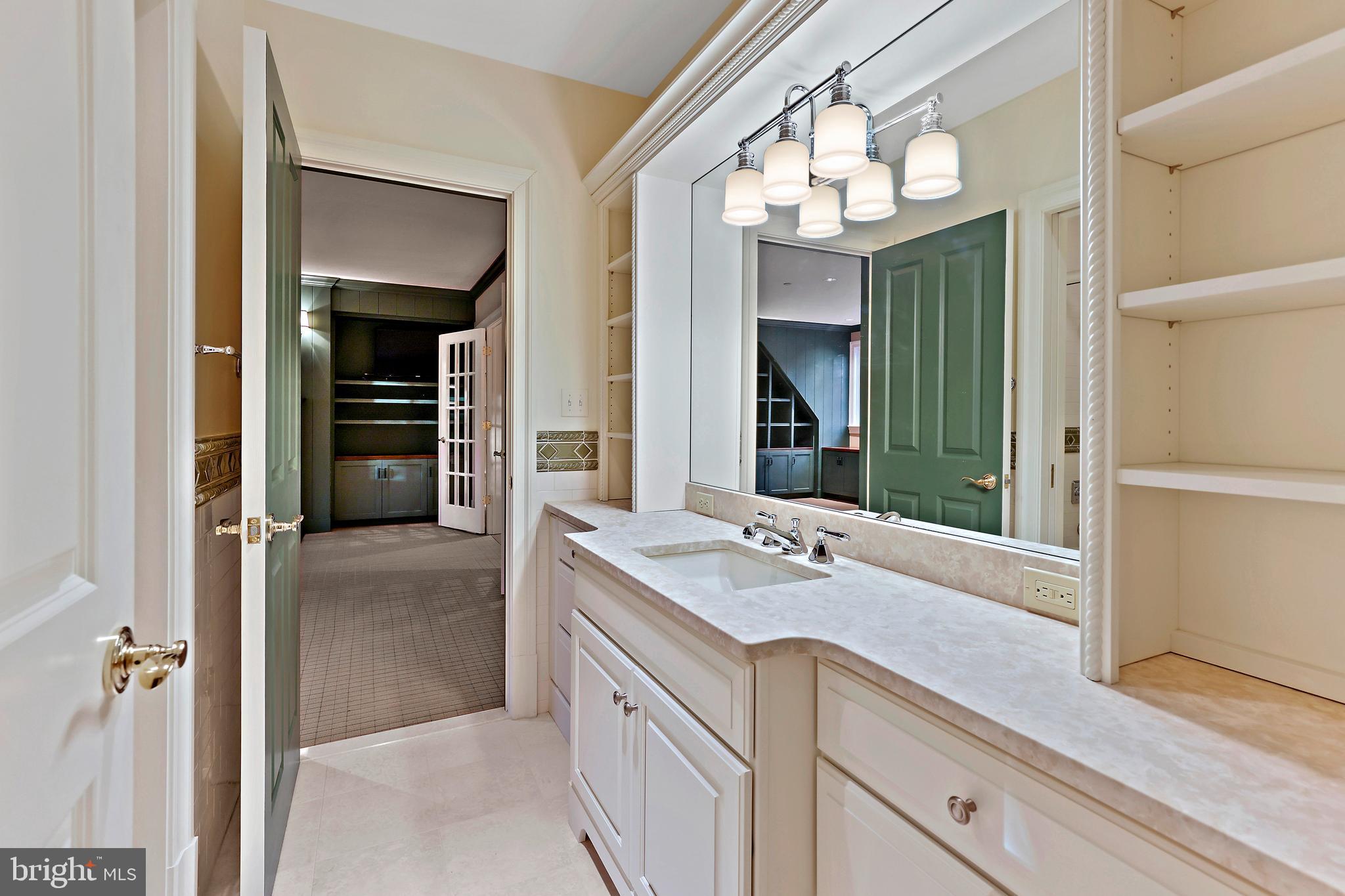 CAVES VALLEY GOLF CLUB - Residential