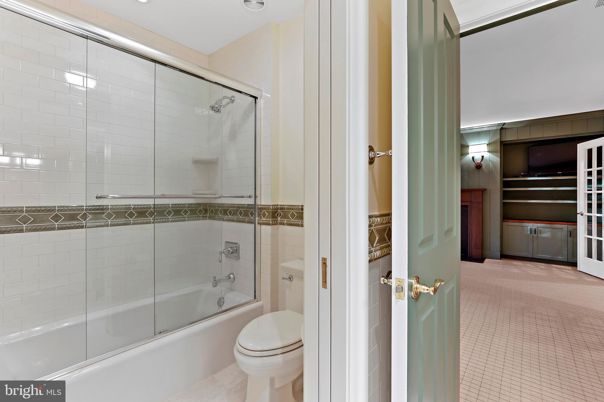 CAVES VALLEY GOLF CLUB - Residential