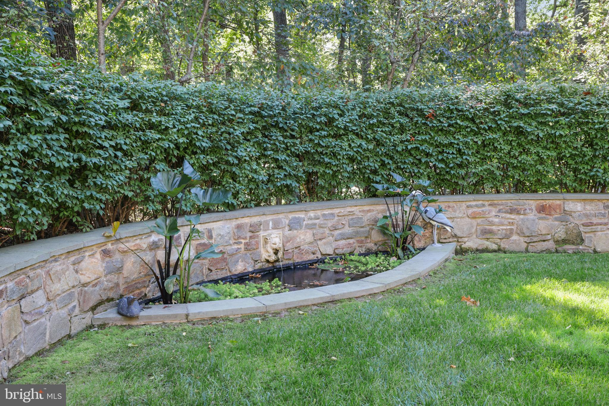 CAVES VALLEY GOLF CLUB - Residential