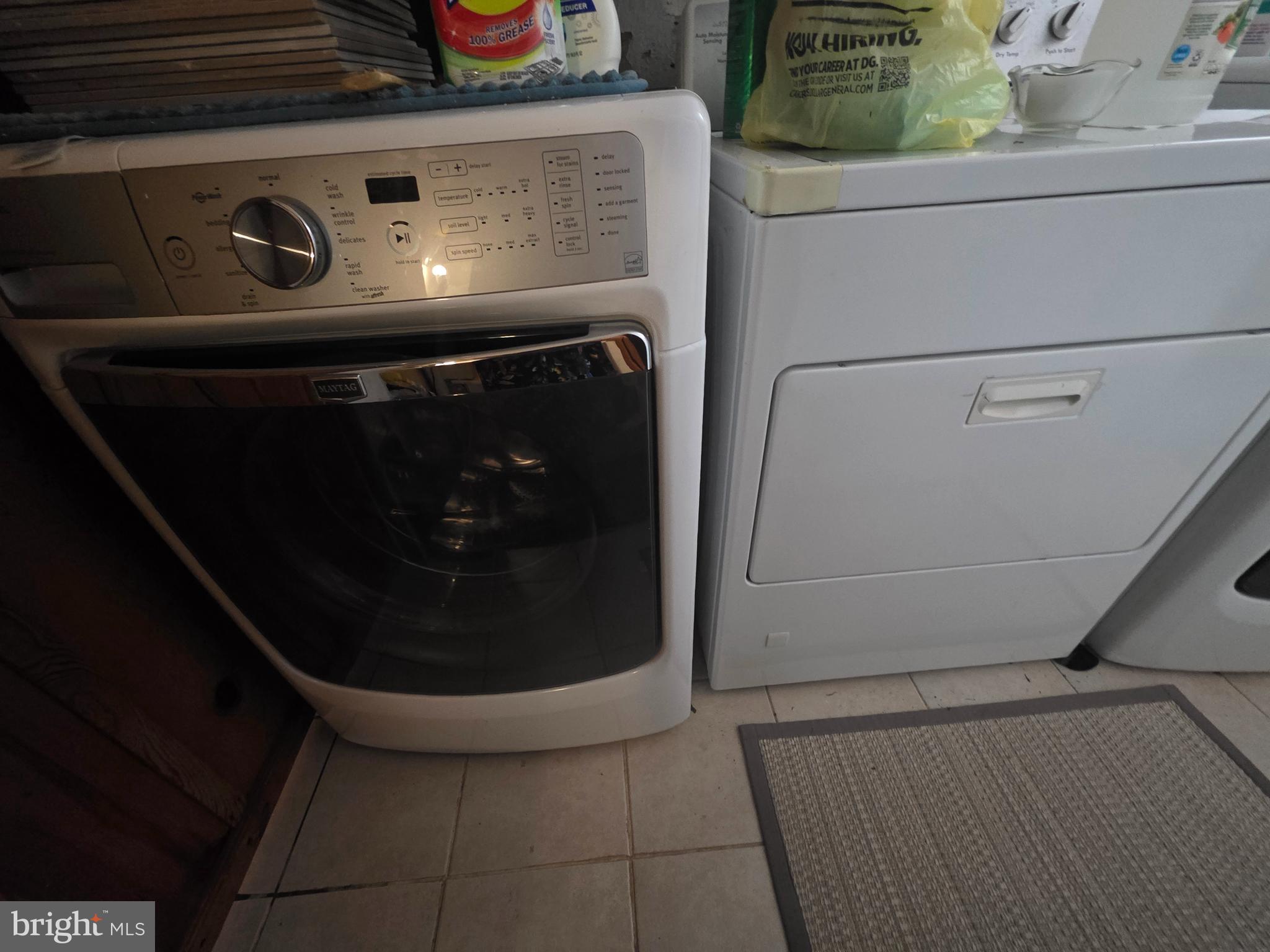 AVON PARK - Residential Lease