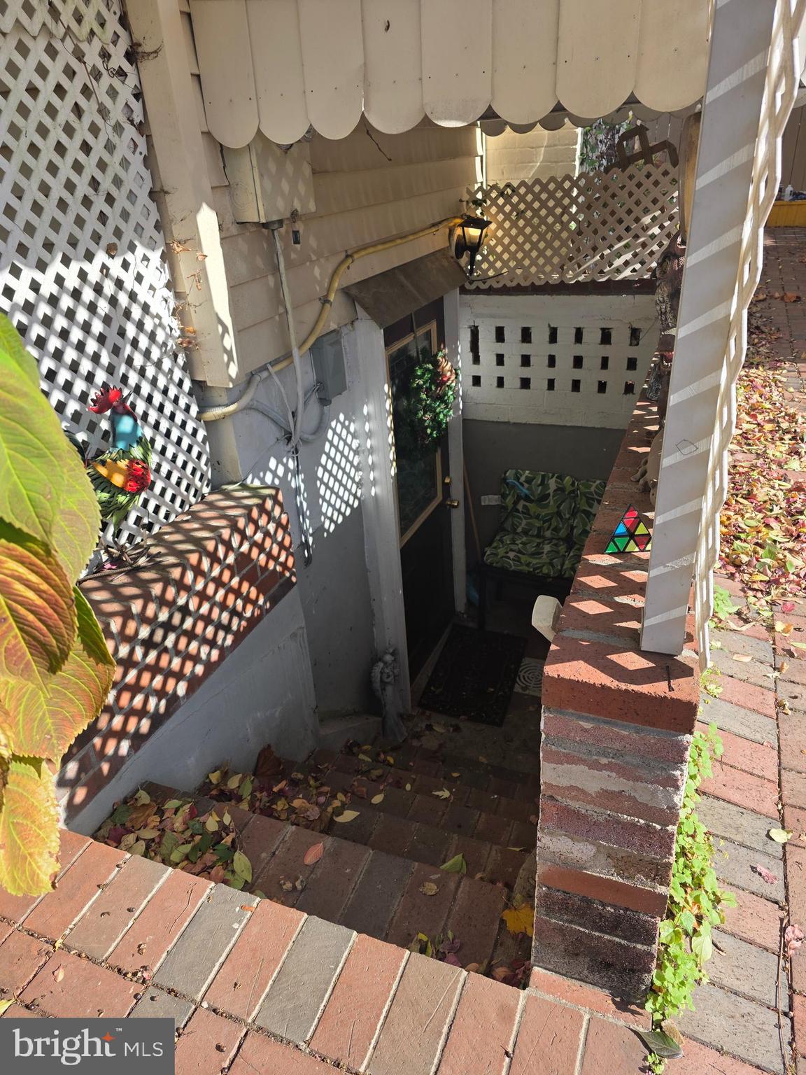 AVON PARK - Residential Lease