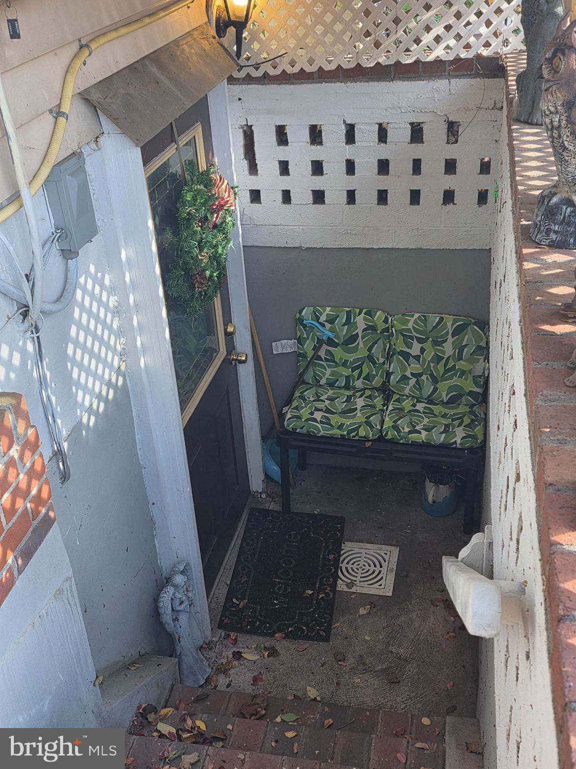 AVON PARK - Residential Lease