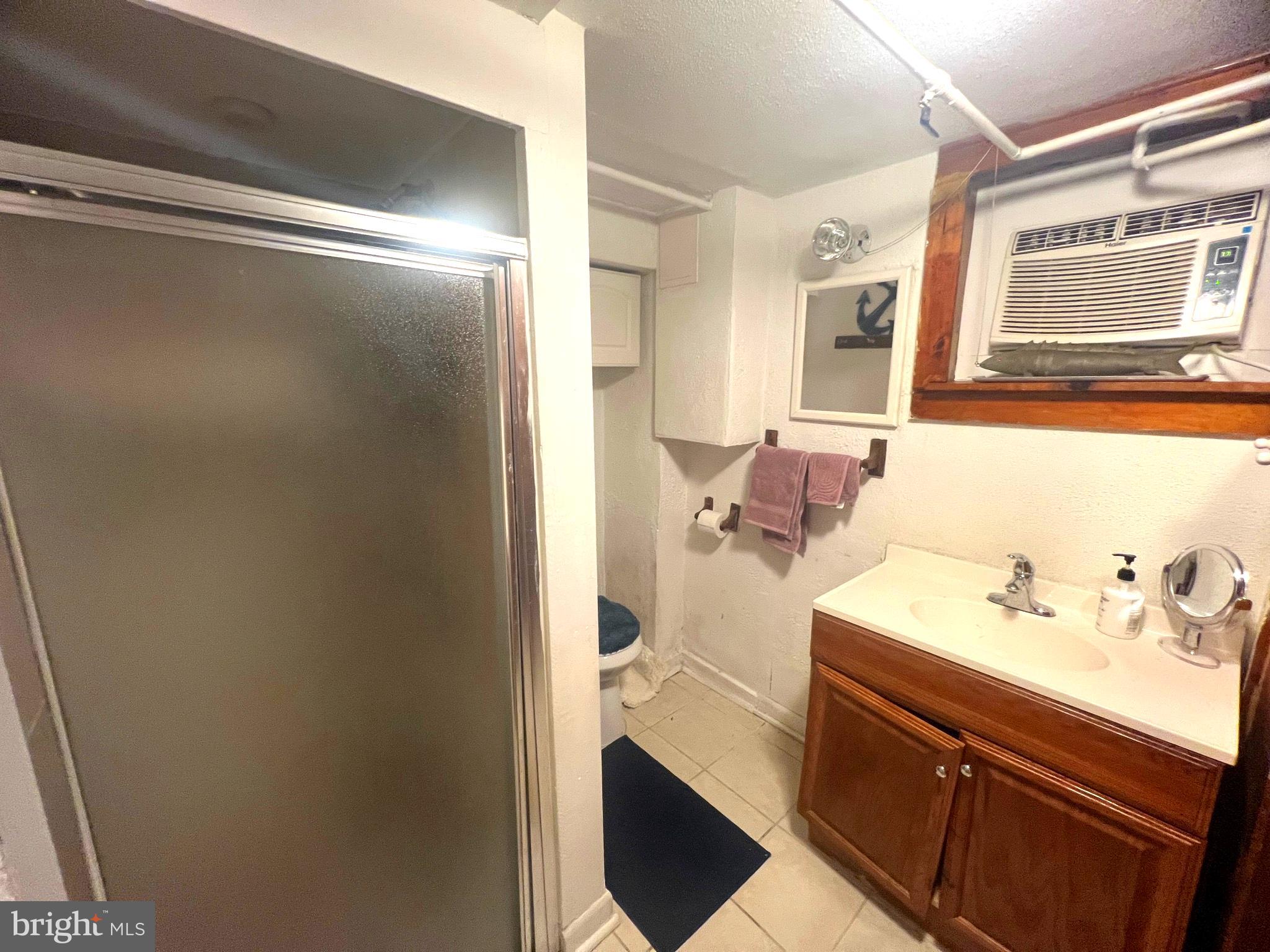 AVON PARK - Residential Lease