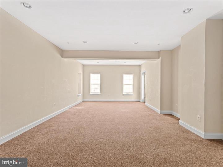 TUSCARORA CREEK - Residential Lease