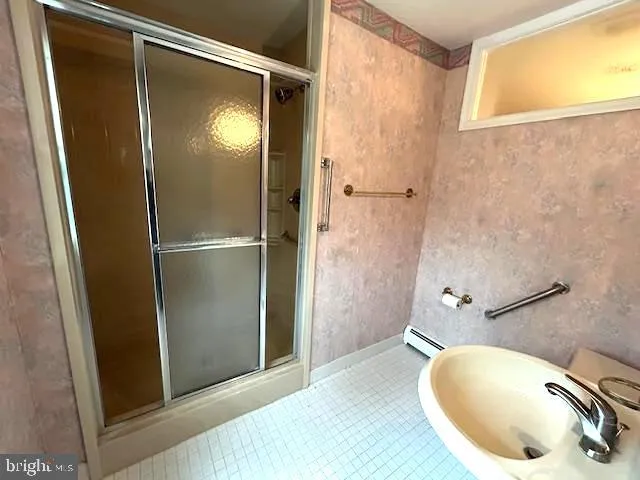 Media, Pennsylvania 19063, United States, 5 Bedrooms Bedrooms, ,3 BathroomsBathrooms,Residential,Active,105062