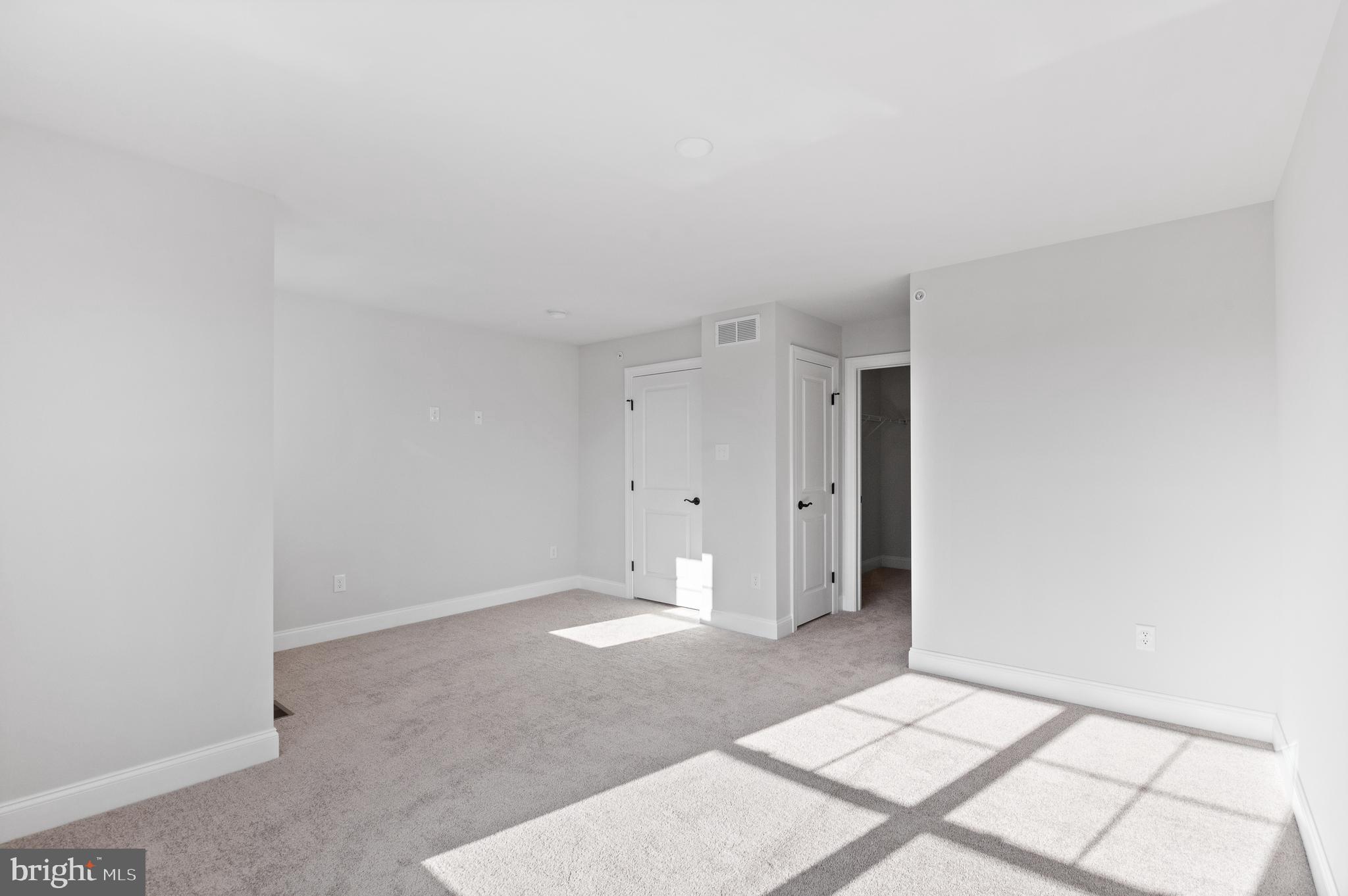 THE RESERVE AT OLD ARCH - Residential