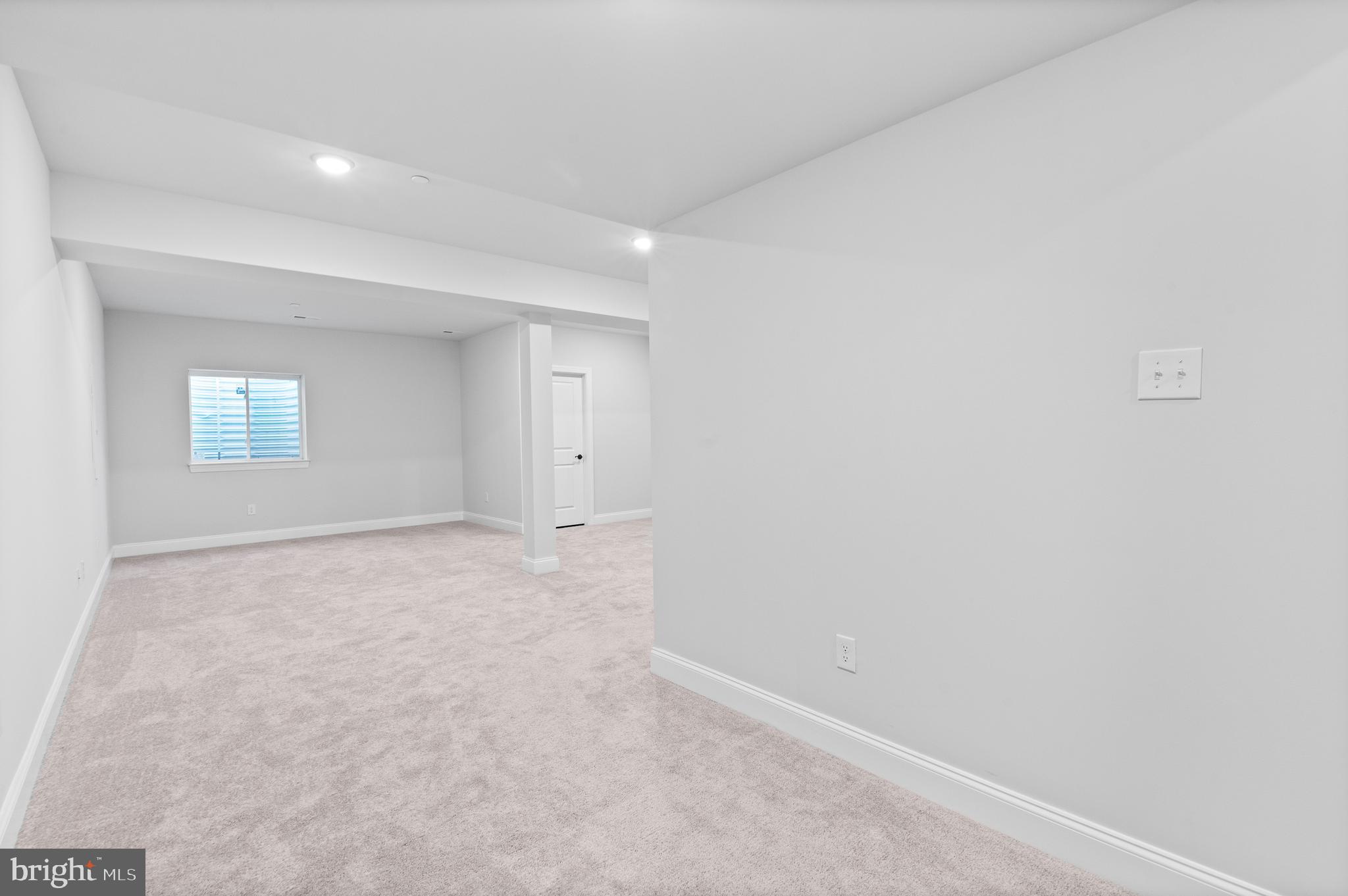 THE RESERVE AT OLD ARCH - Residential