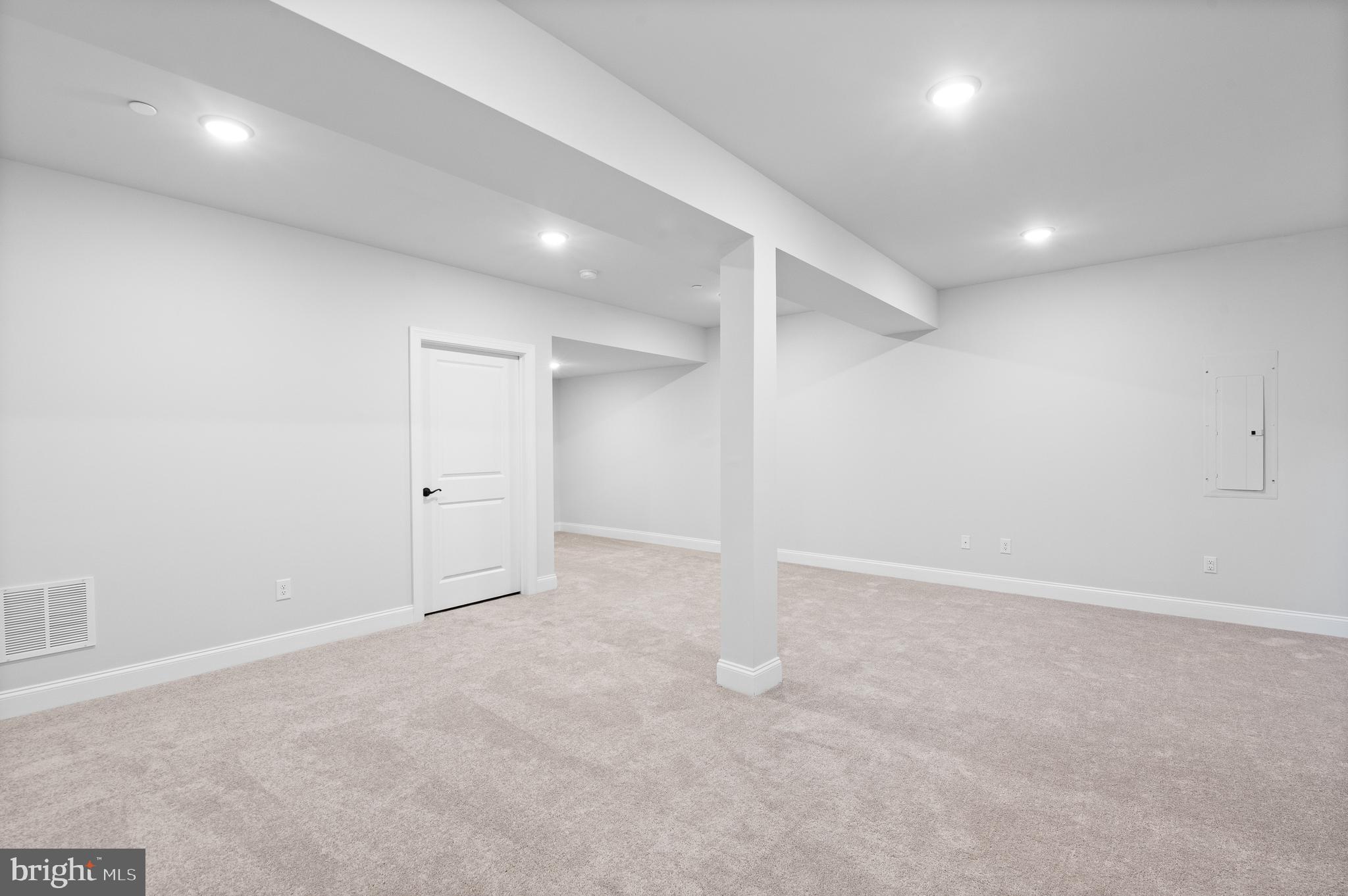 THE RESERVE AT OLD ARCH - Residential