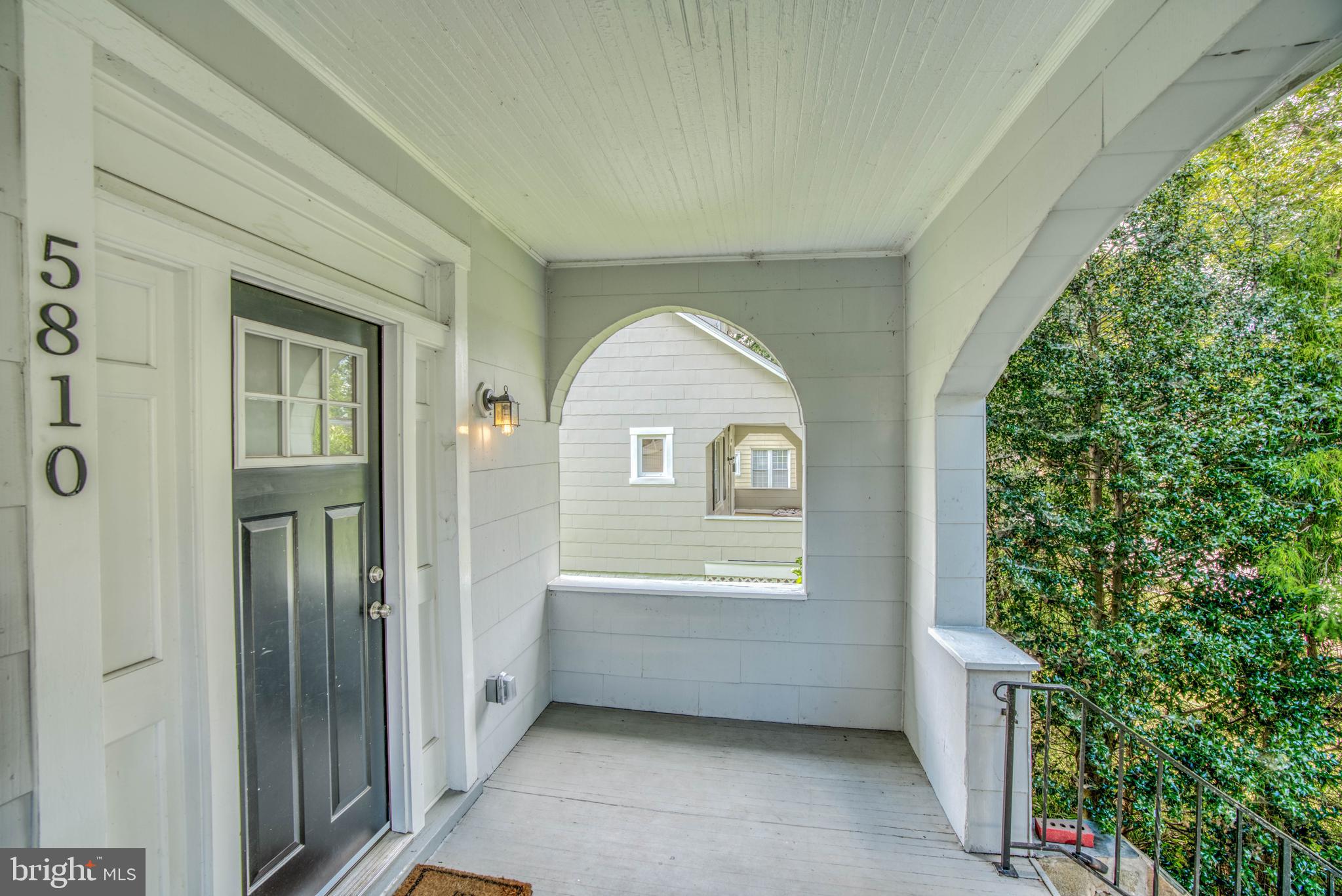 GLEN OAKS - Residential